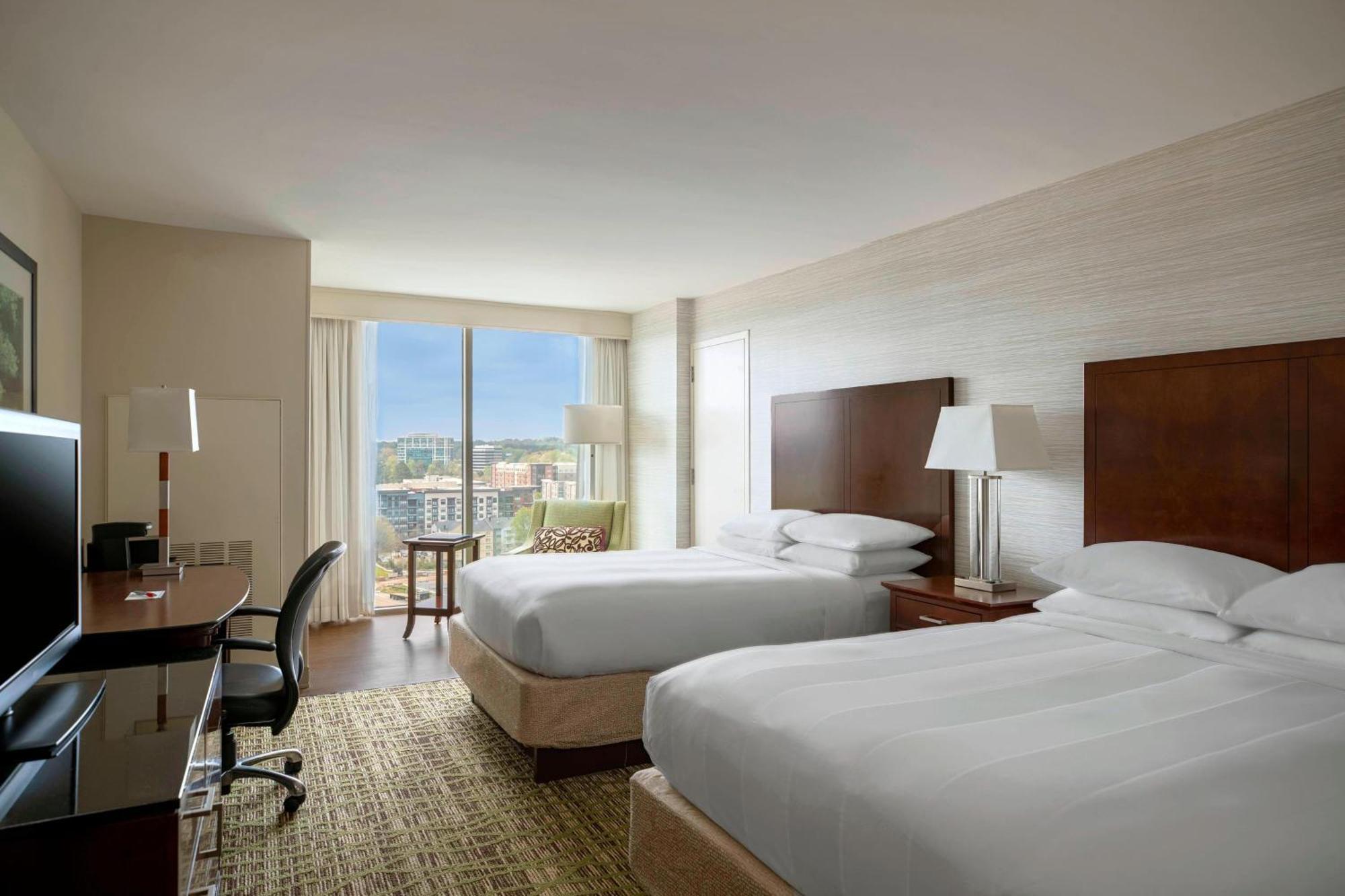 2 Queen Beds Guest Room
