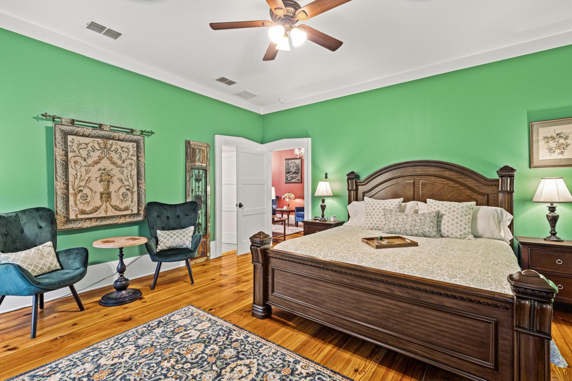 King Room with Garden View