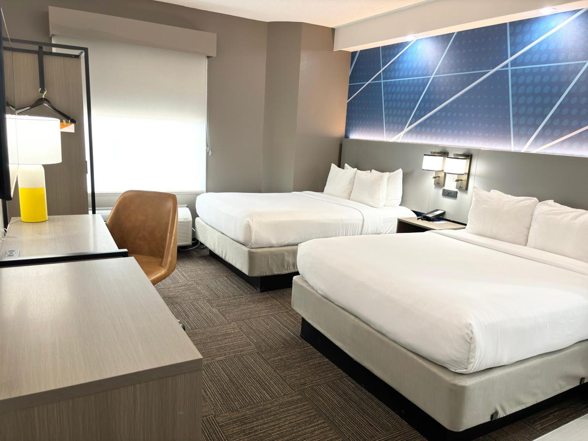 Queen Room with Two Queen Beds - Non-Smoking