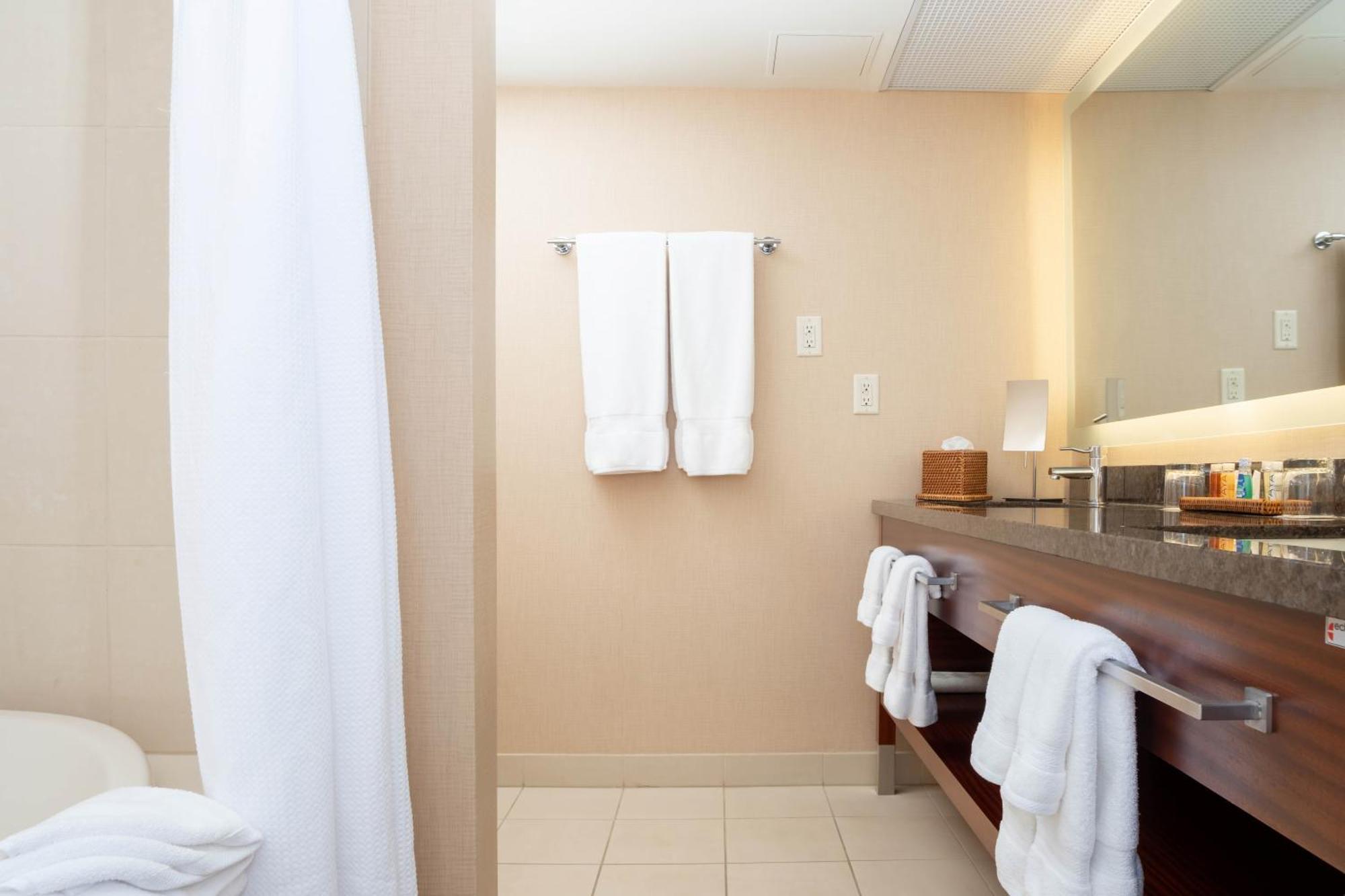 Hoku Suite