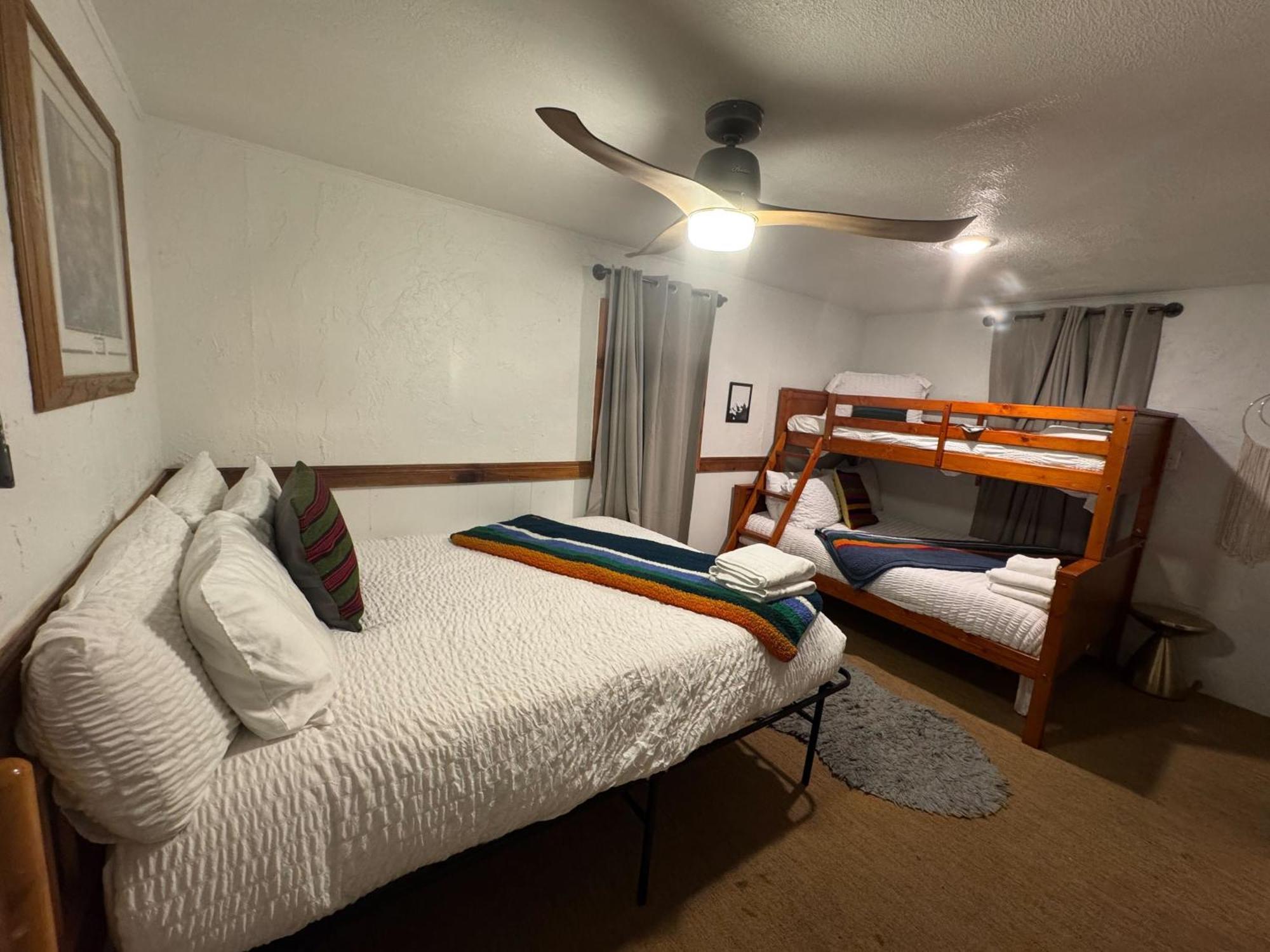 Deluxe Family Suite