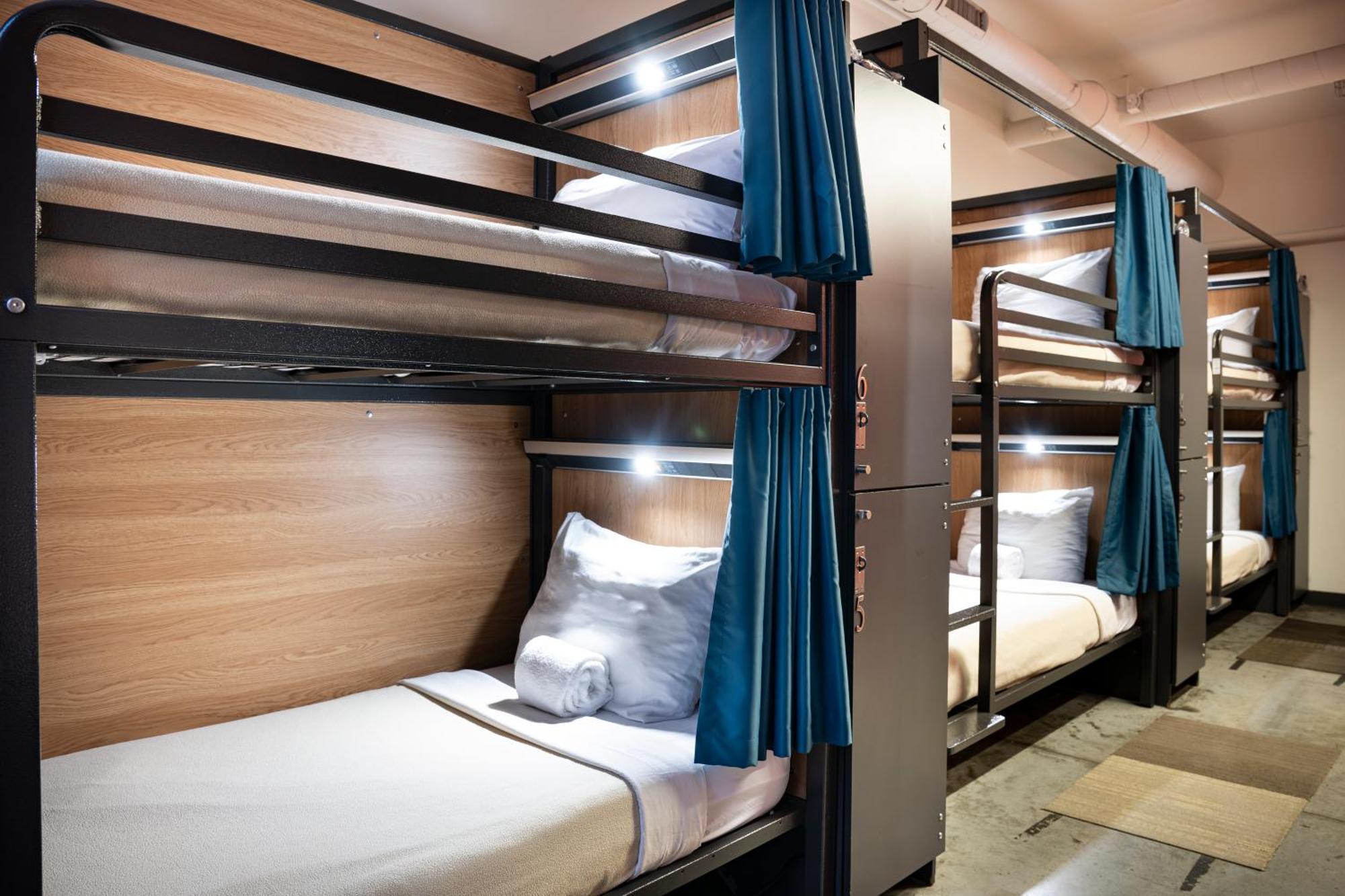 Bed Women's 8-Bed Dormitory