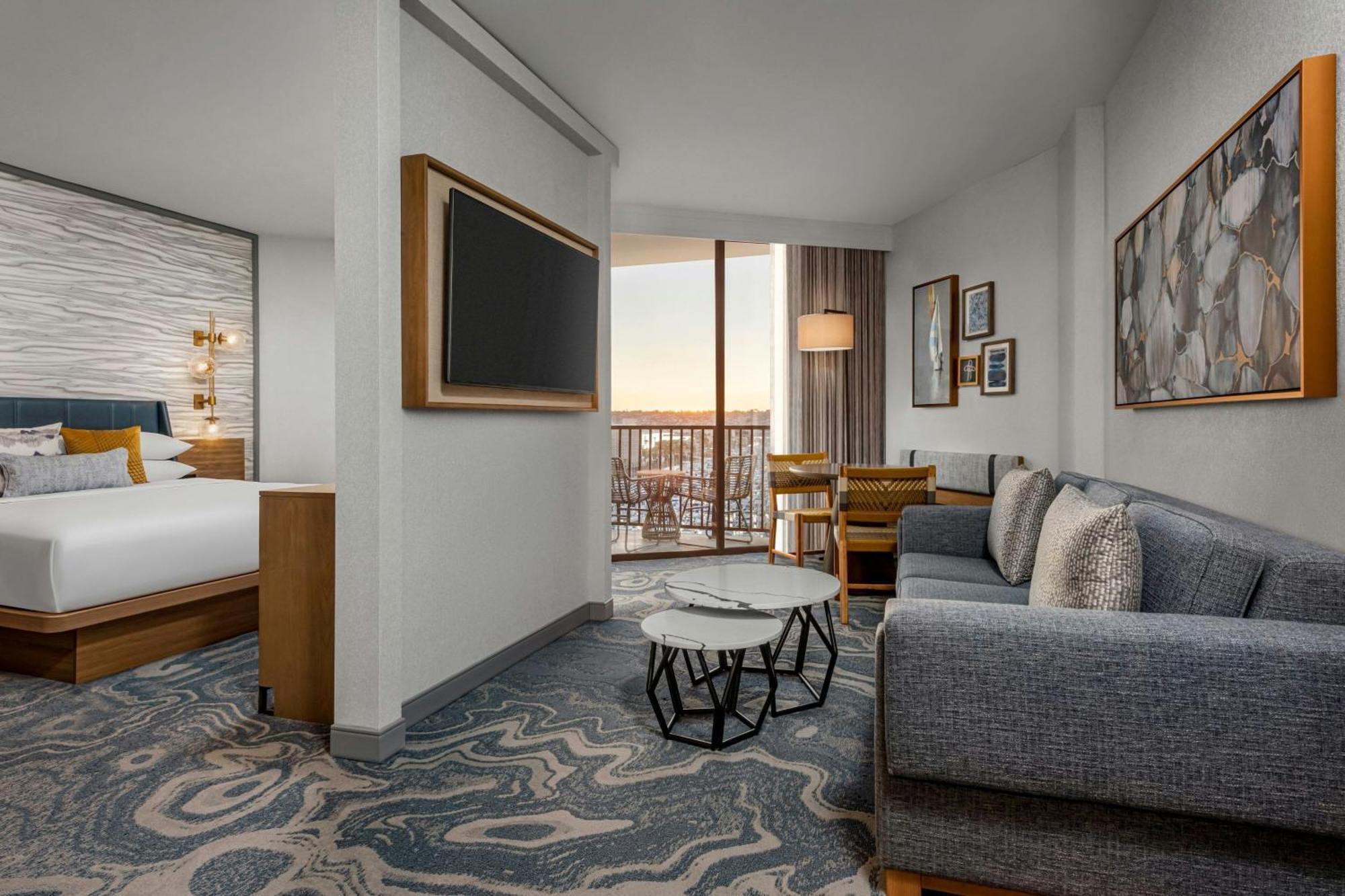 Suite Pacific - Cama extragrande - Torre Marina