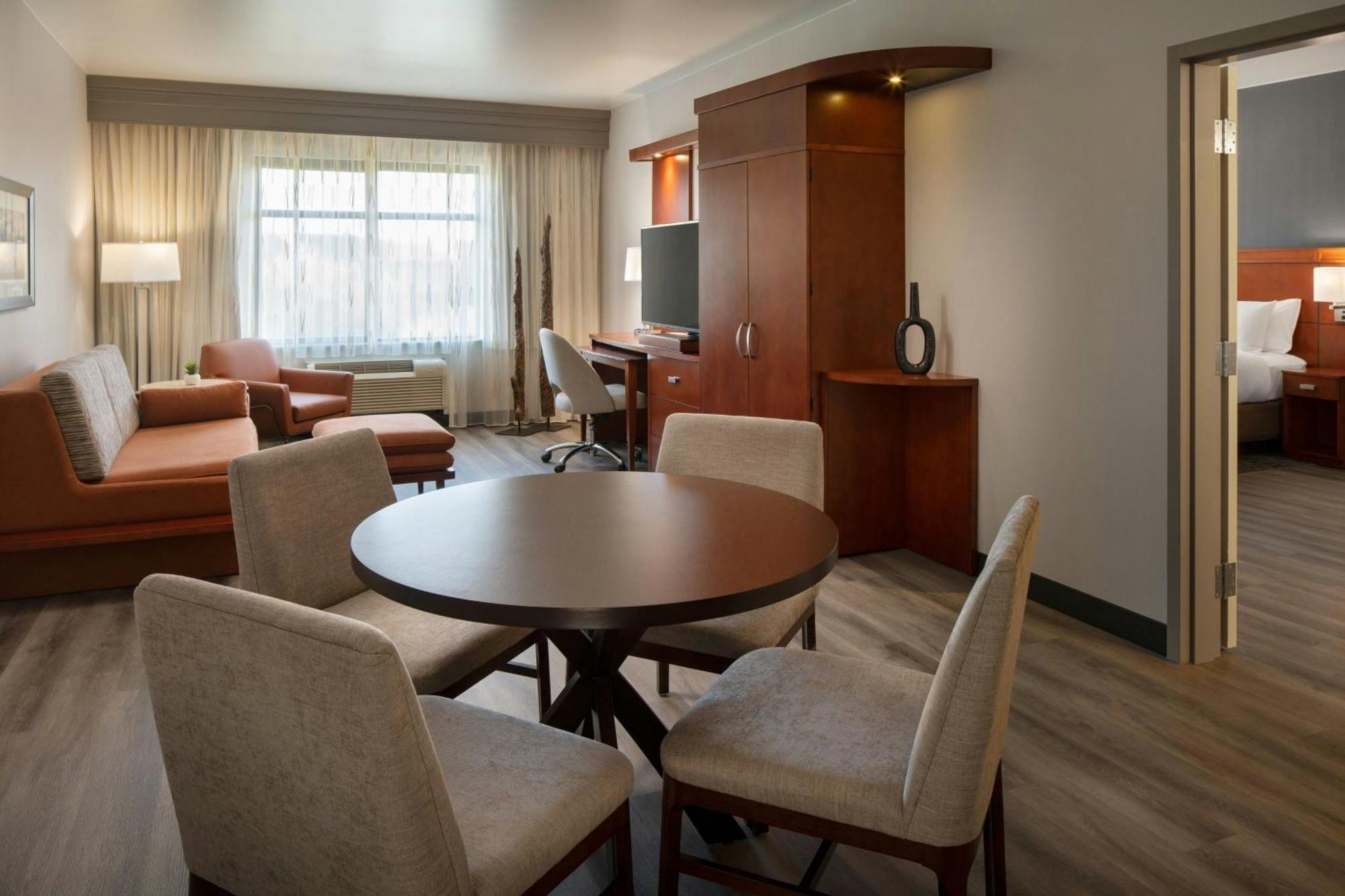 One-Bedroom King Suite Sofa Bed