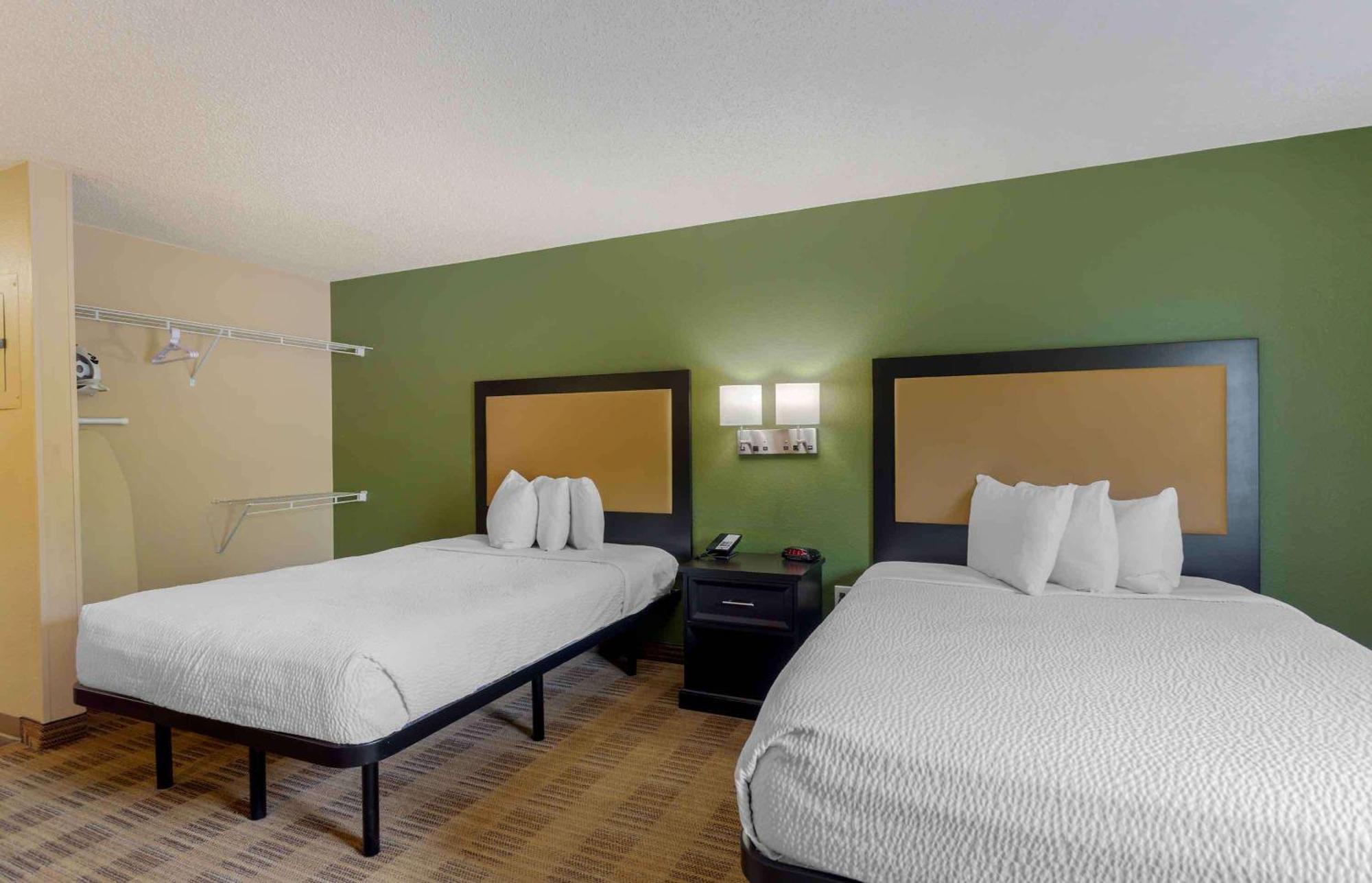 Studio Two Double Beds Non-Smoking