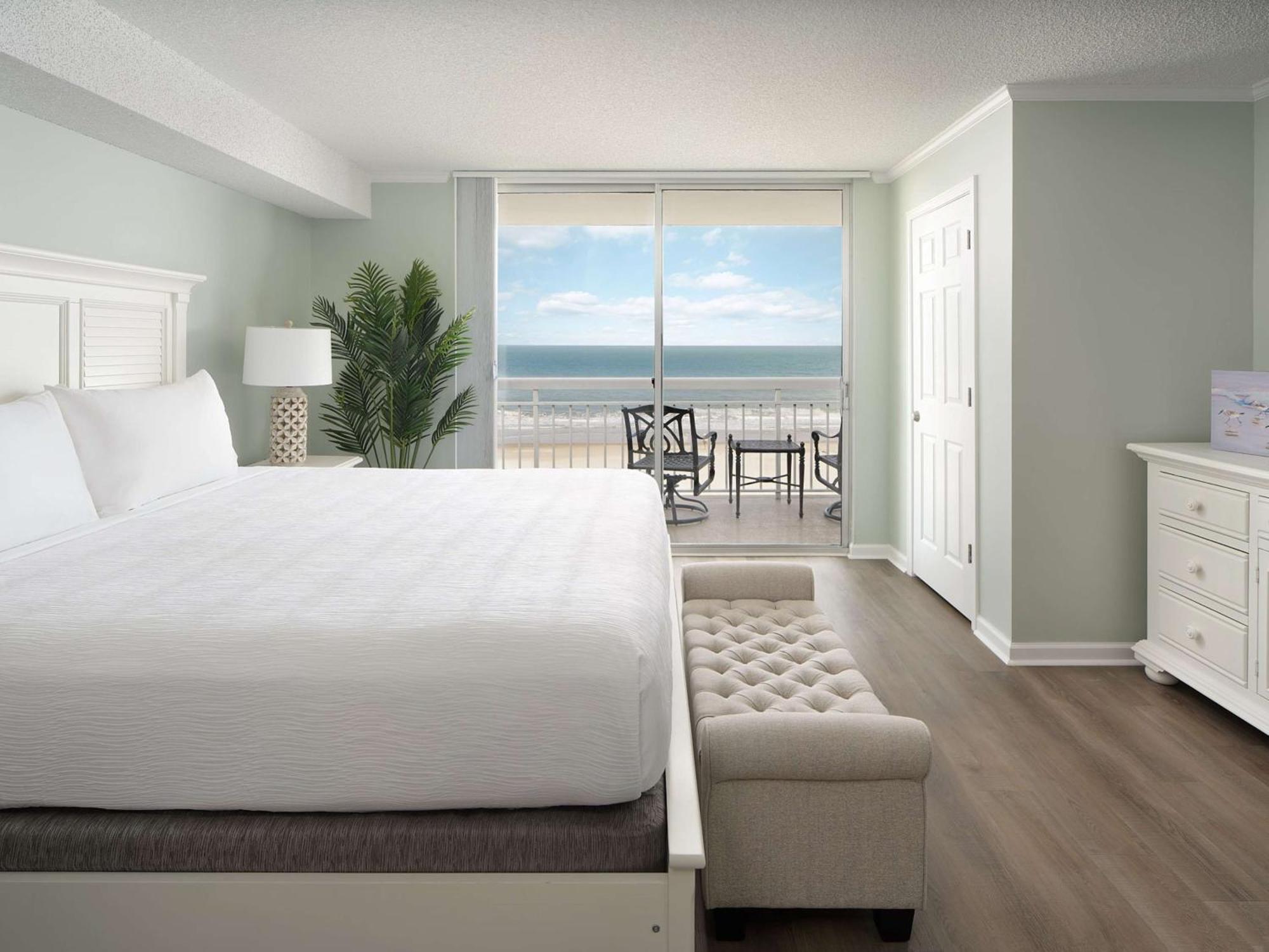 Two-Bedroom Ocean Front View Condo,1657148791:JPEG