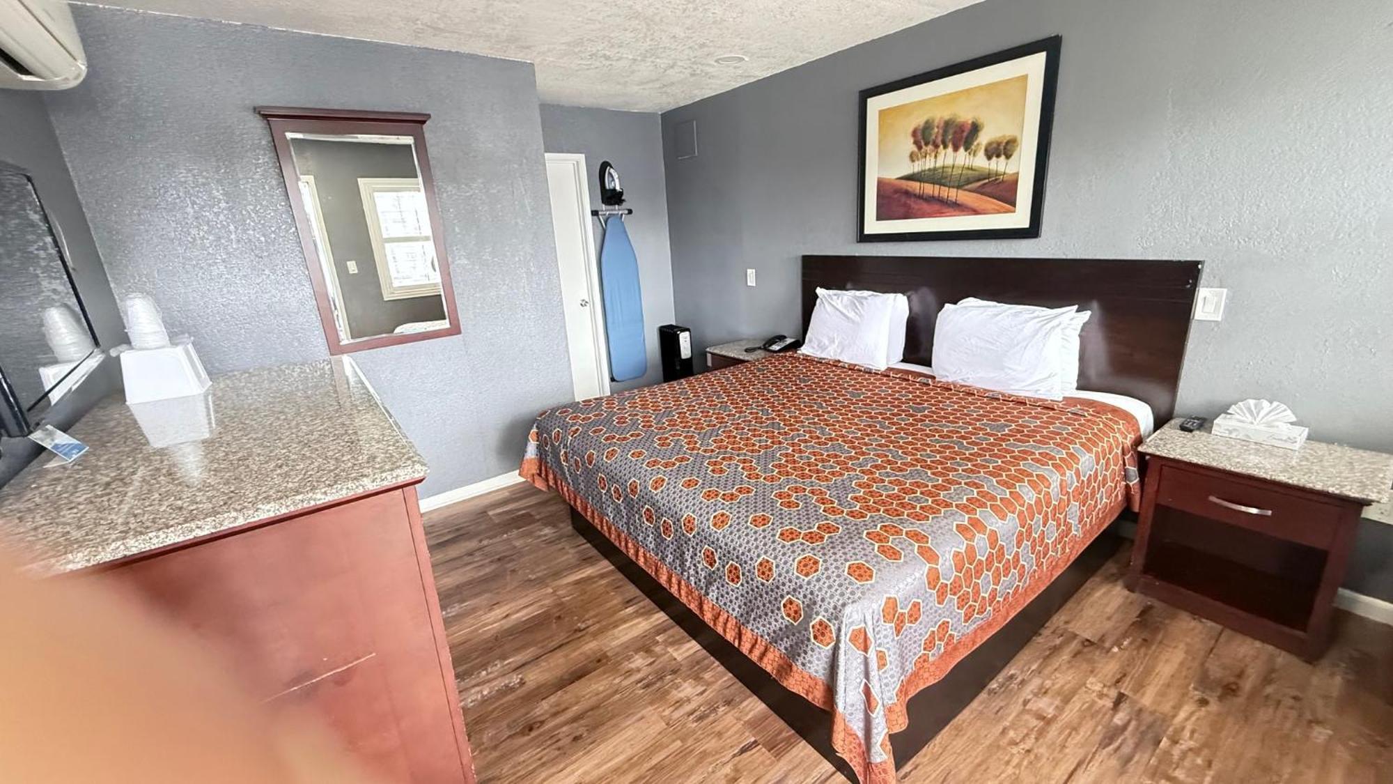 King Room