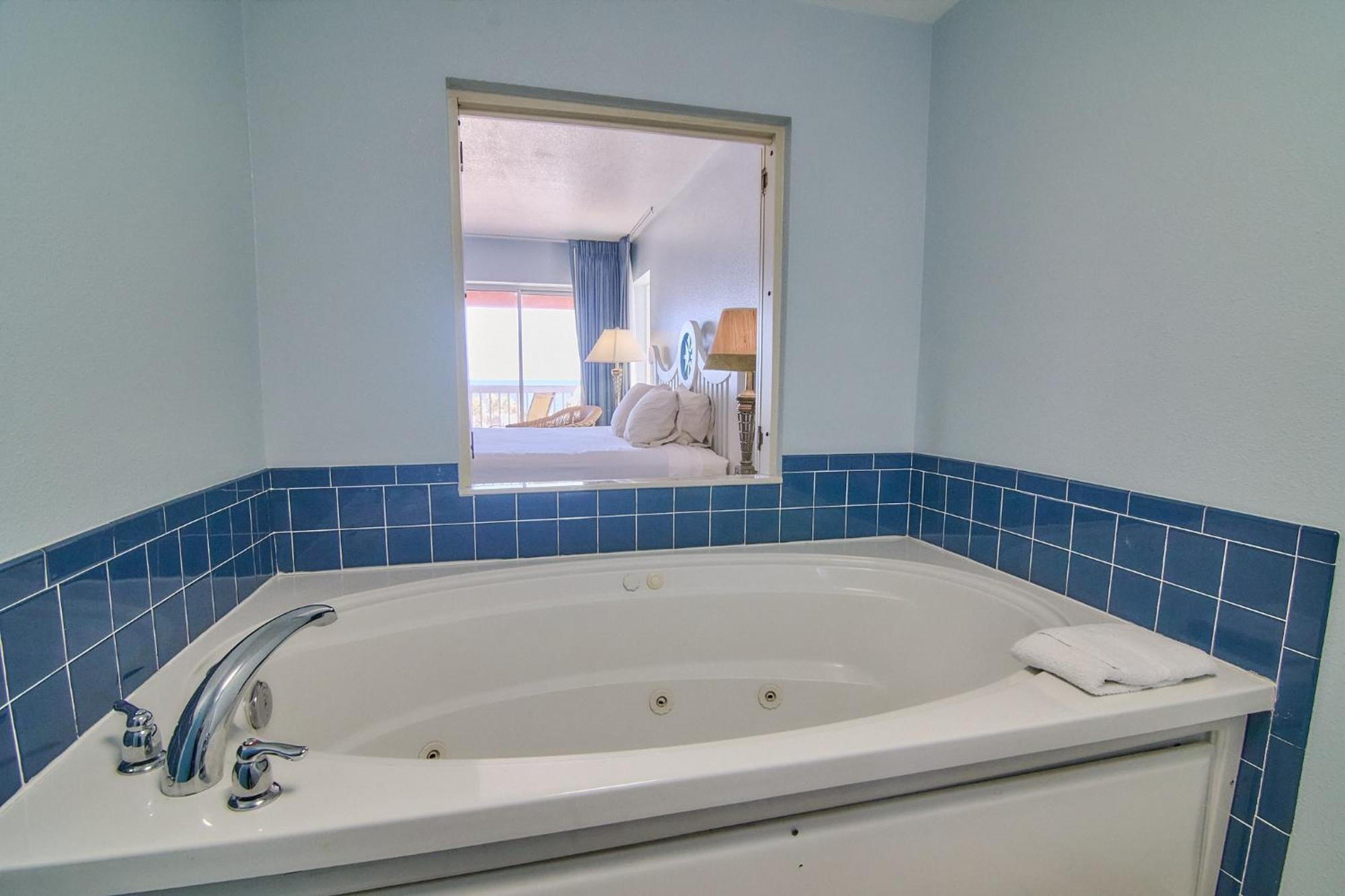 King Room Jacuzzi Second Floor