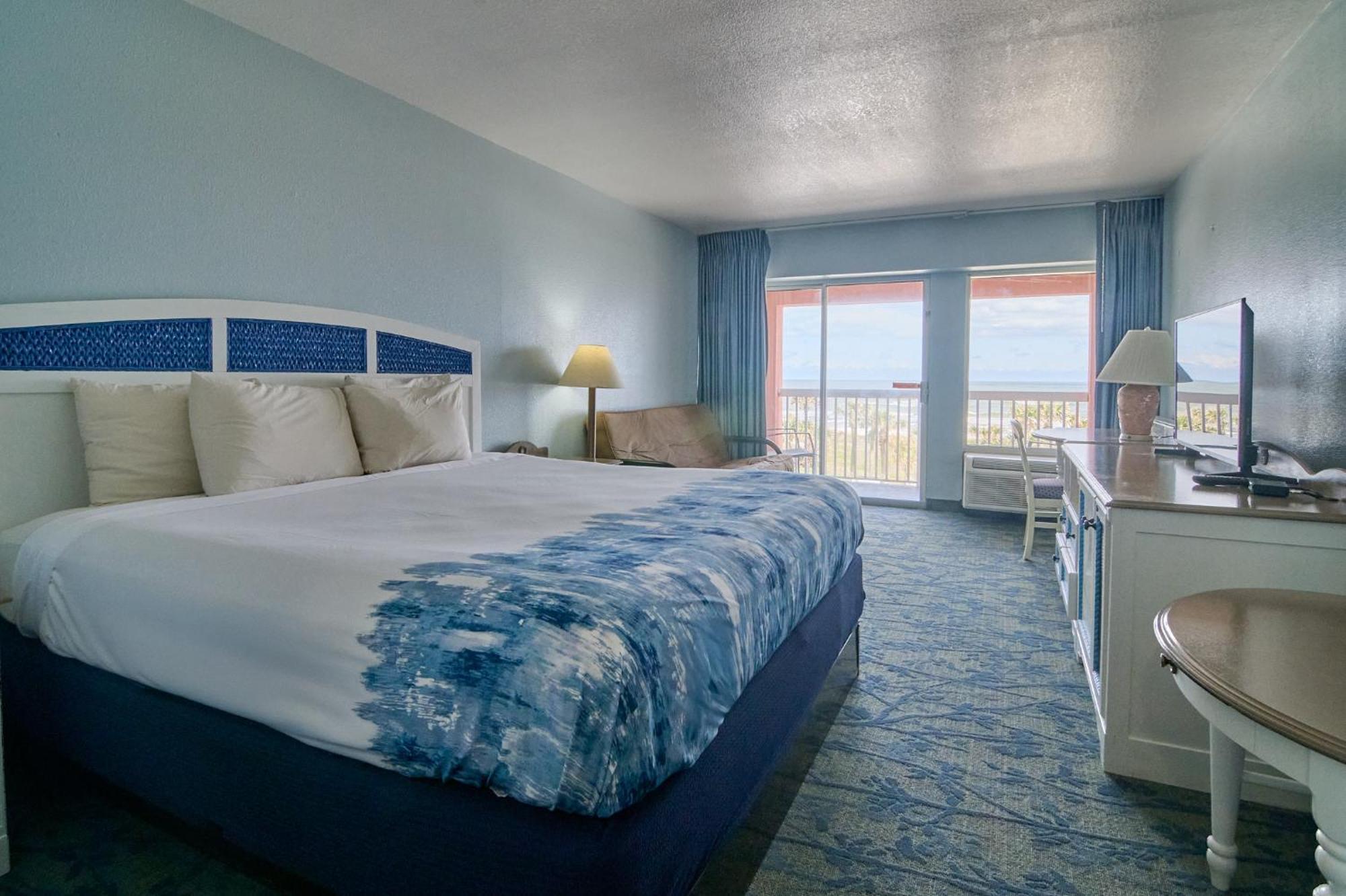Standard King Room Second Floor