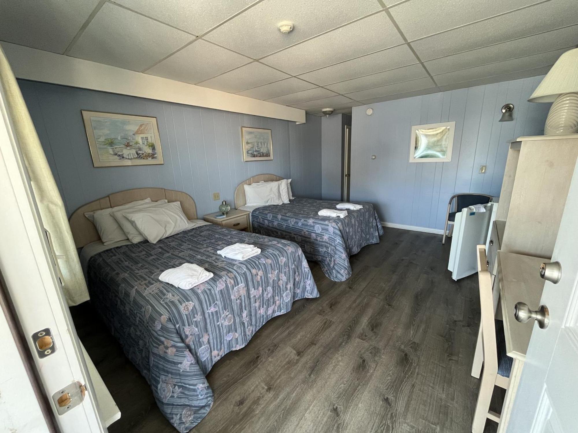 Main Building 2 Double Beds Second Floor Ocean View