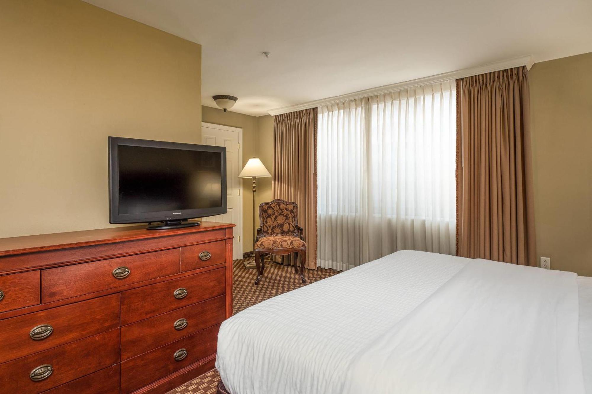 Suite met 1 Slaapkamer, Kingsize Bed en Keuken - Rookvrij