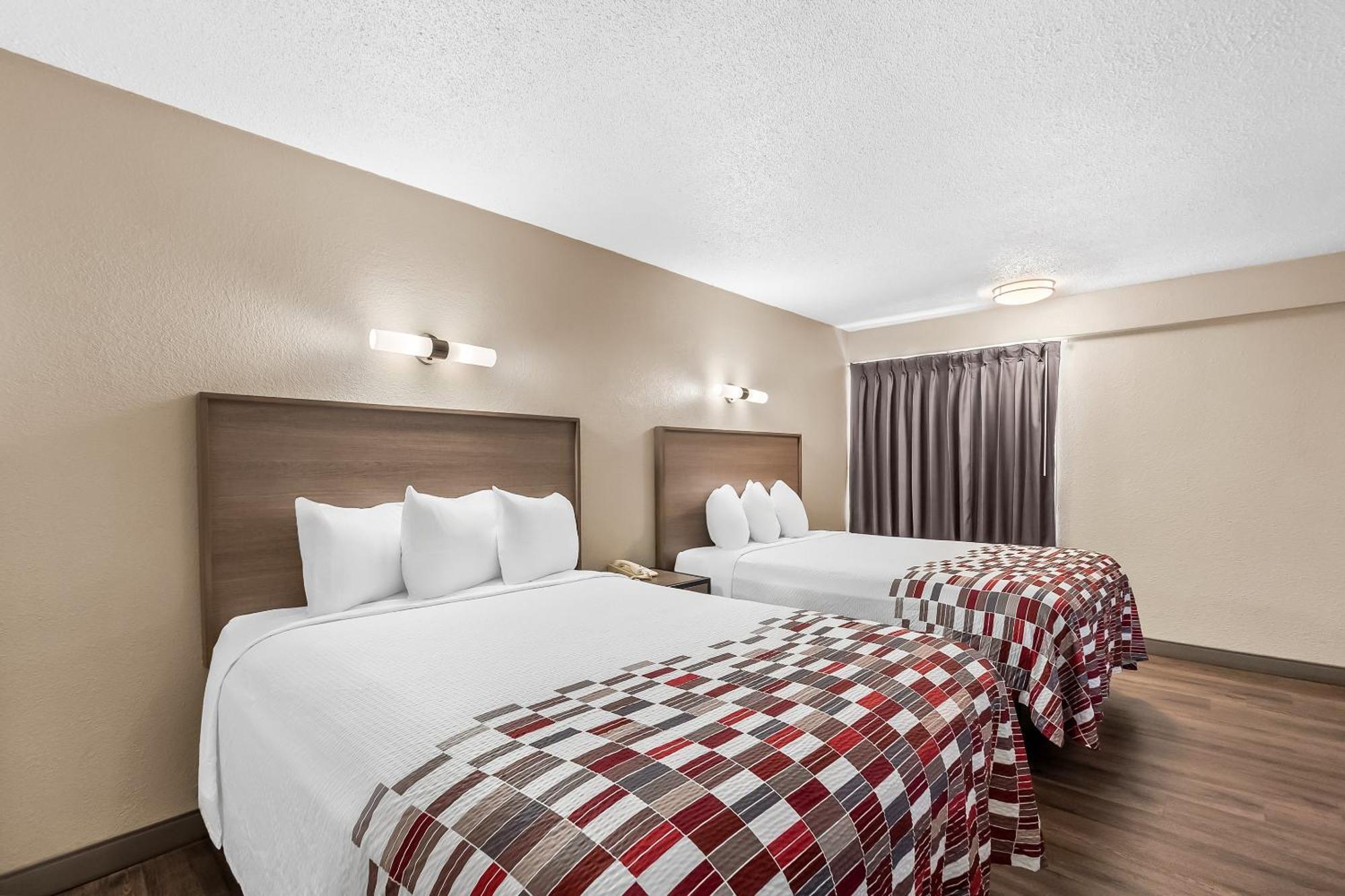 Habitación Estándar con 2 camas grandes - No fumadores