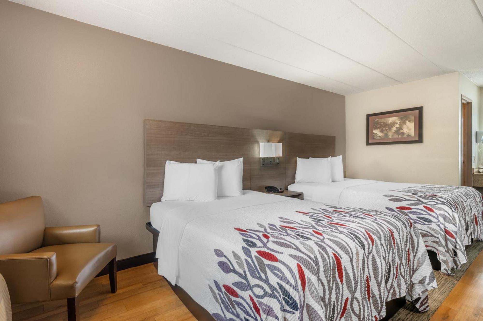 Standard Zimmer mit 2 Doppelbetten – Nichtraucher
