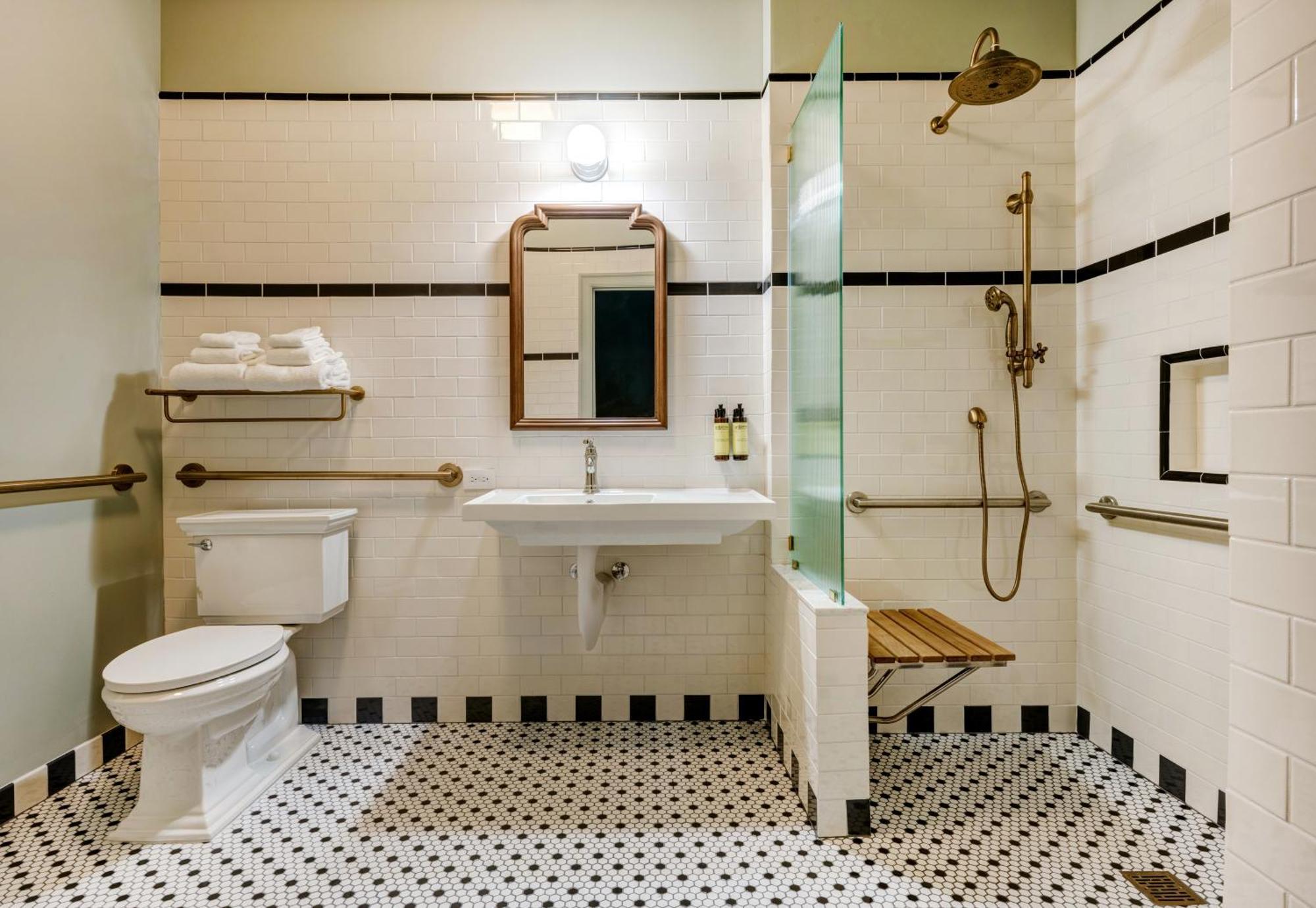 Queen Room - Disability Access,1697820841:JPEG