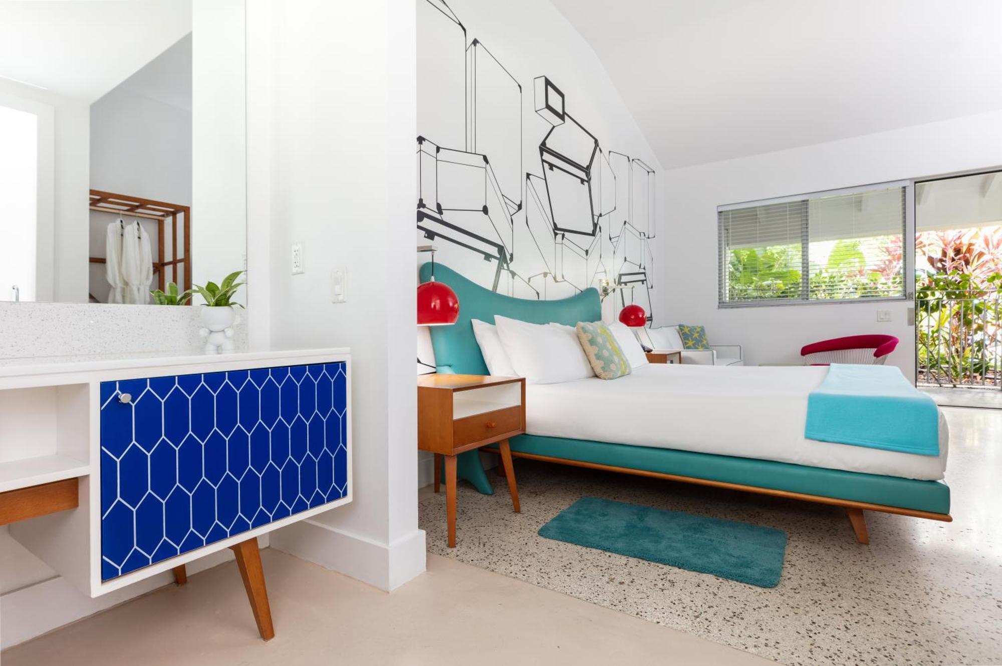 Deluxe King Suite