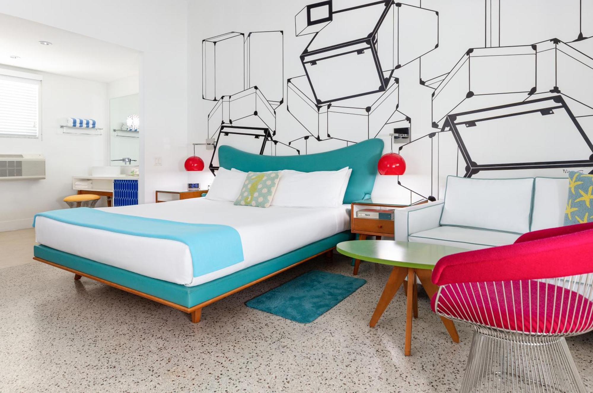 Deluxe King Suite
