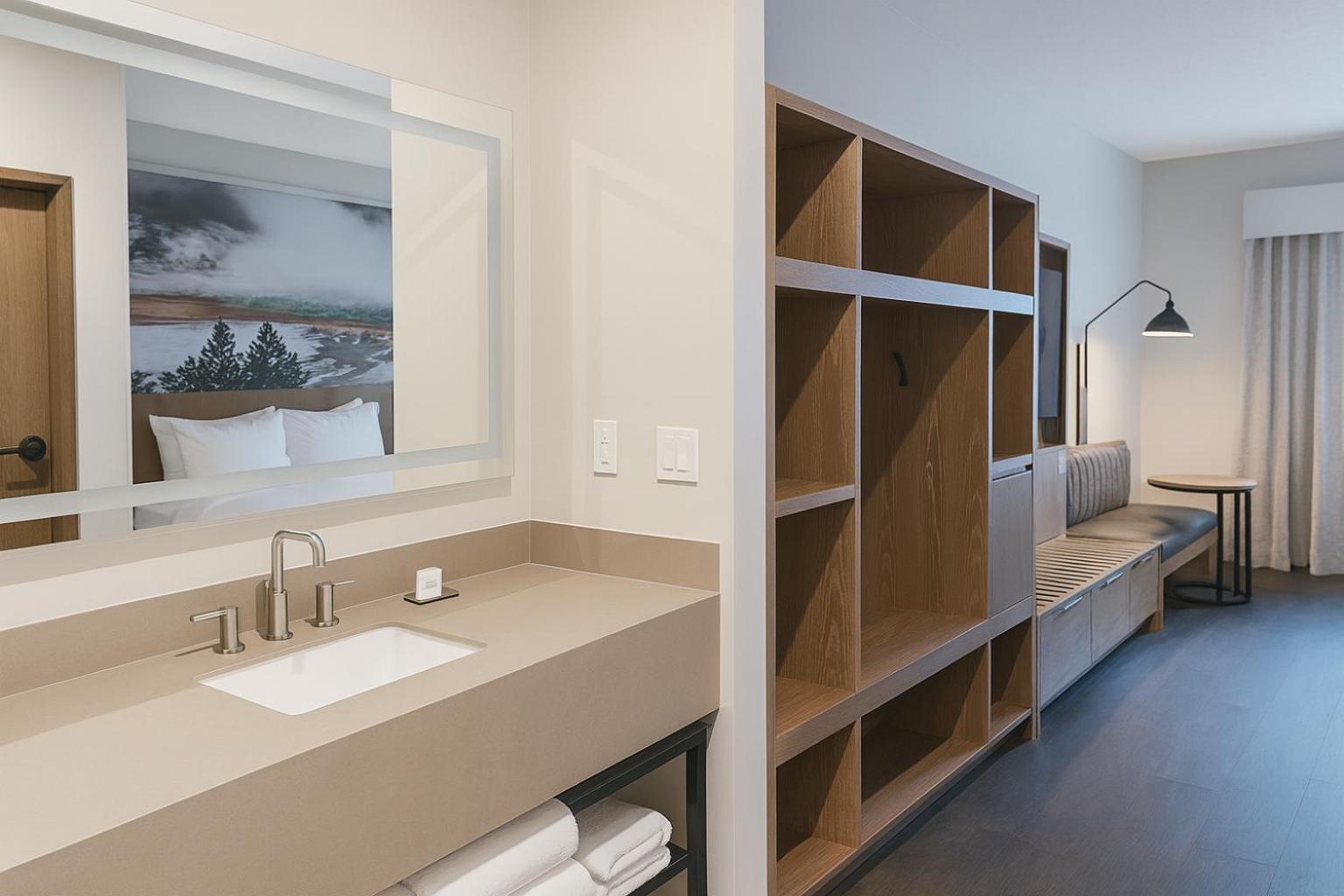 Kamer met Queensize Bed en een Douche