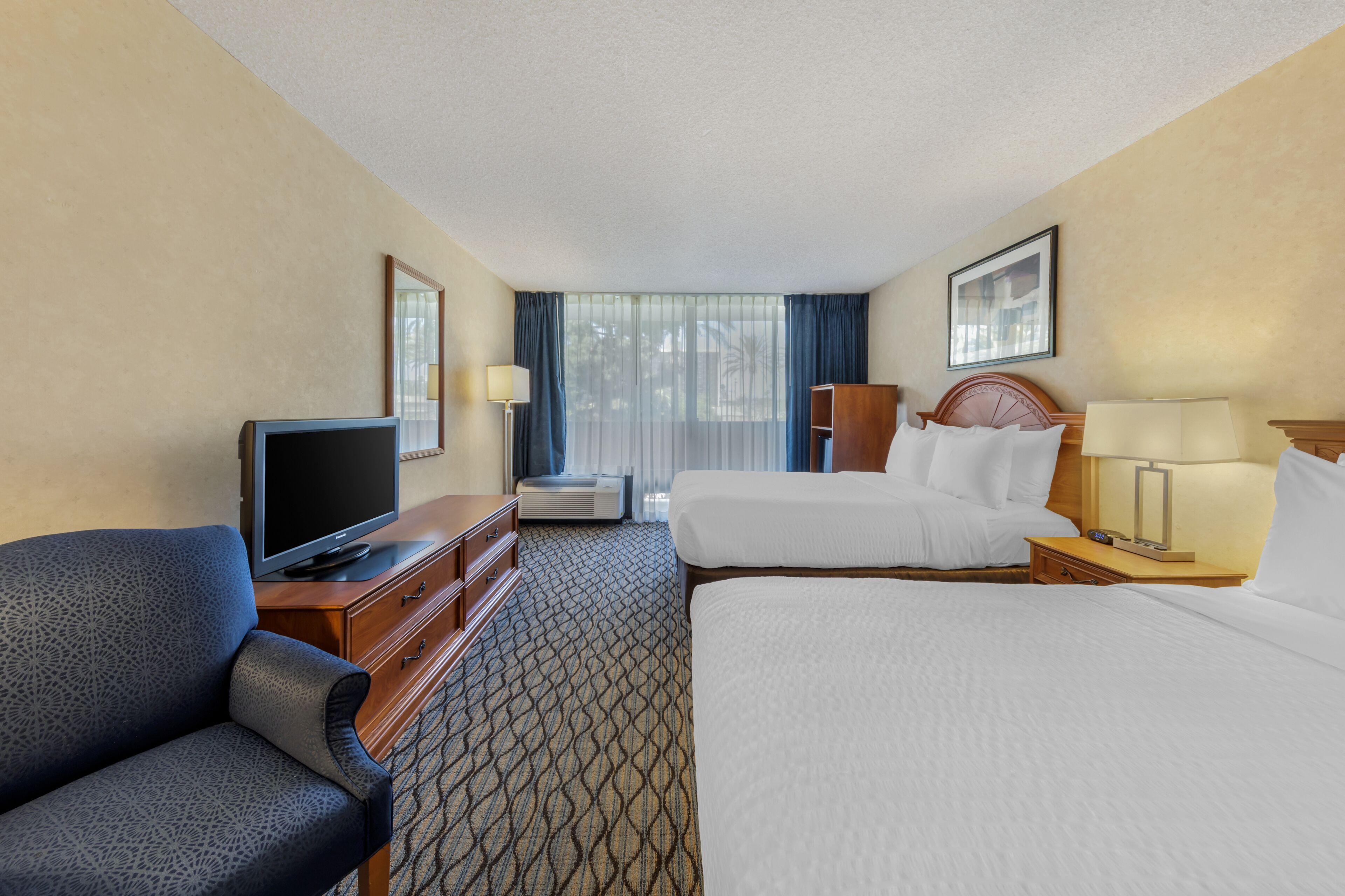 Standard Room 2 Double Beds Non-Smoking