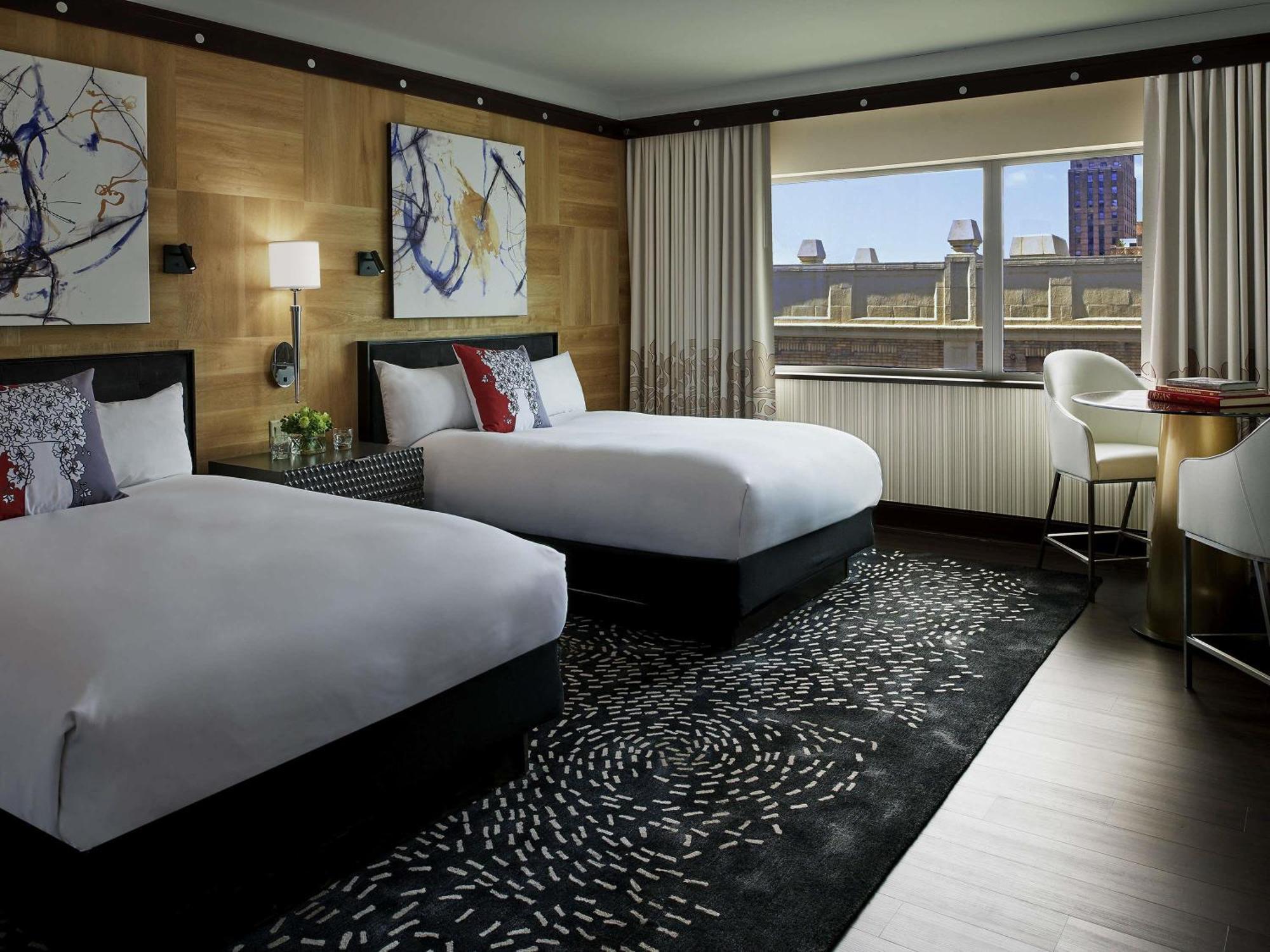 Luxury Double Room with Two Double Beds and Roll-In Shower - Mobility Accessible,1716991361:JPEG