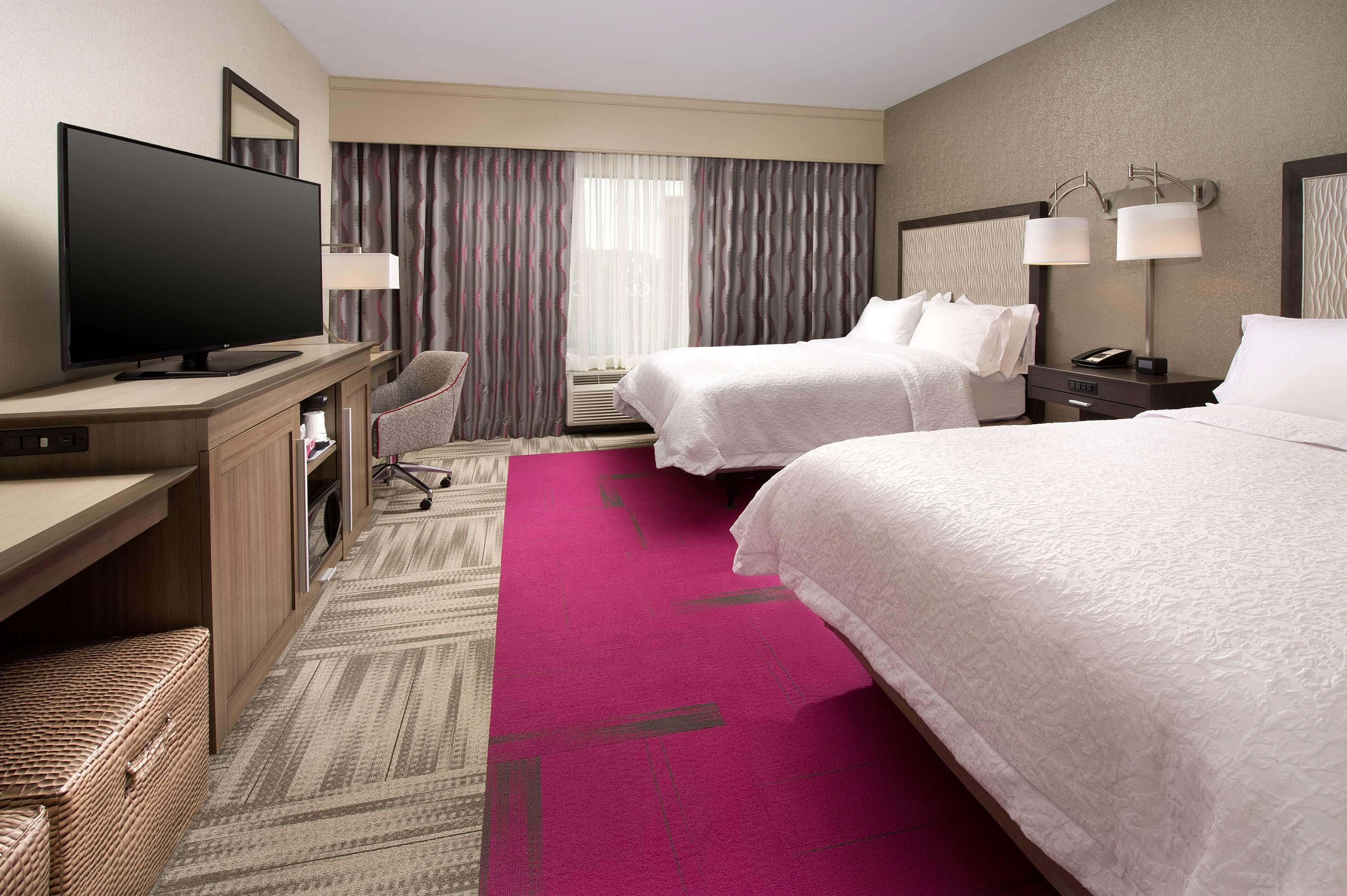 Queen Room Two Queen Beds