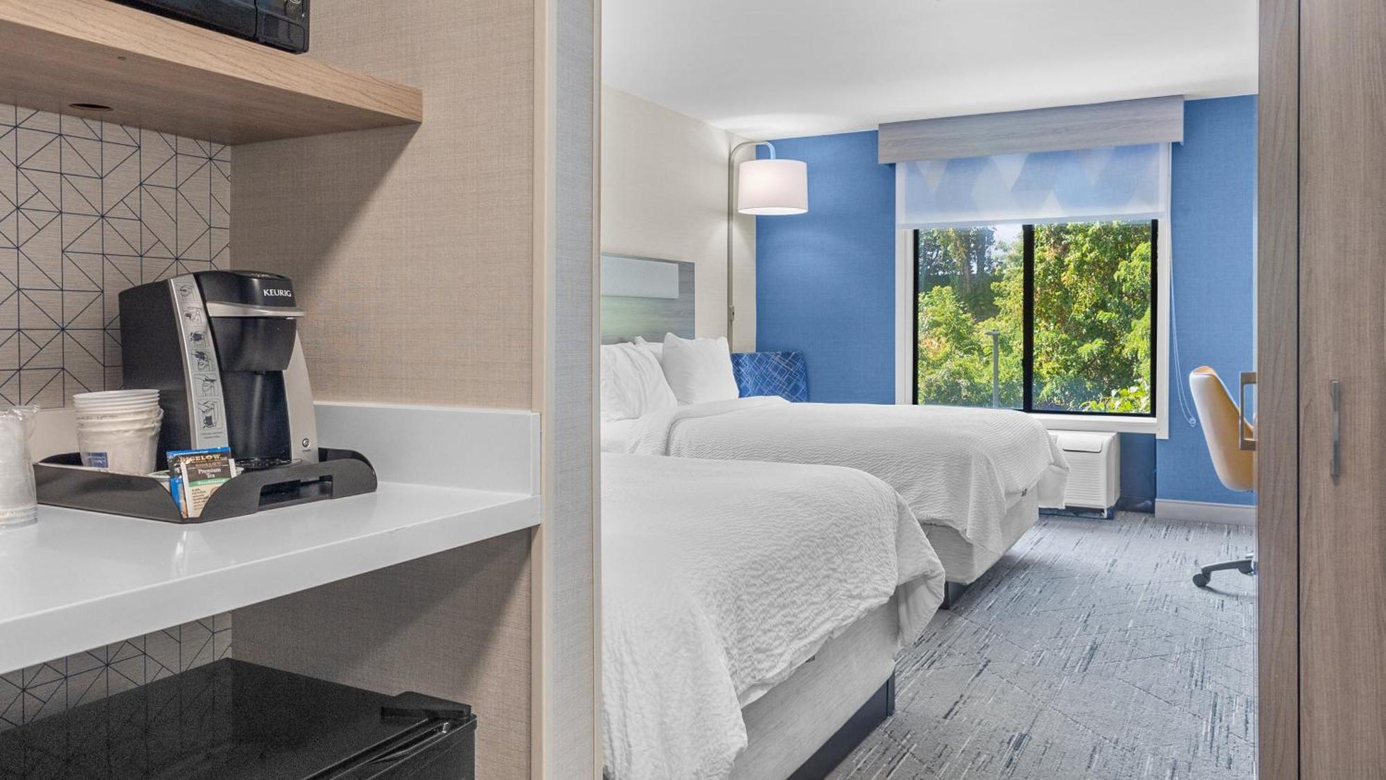 Standard Room Two Queen Beds