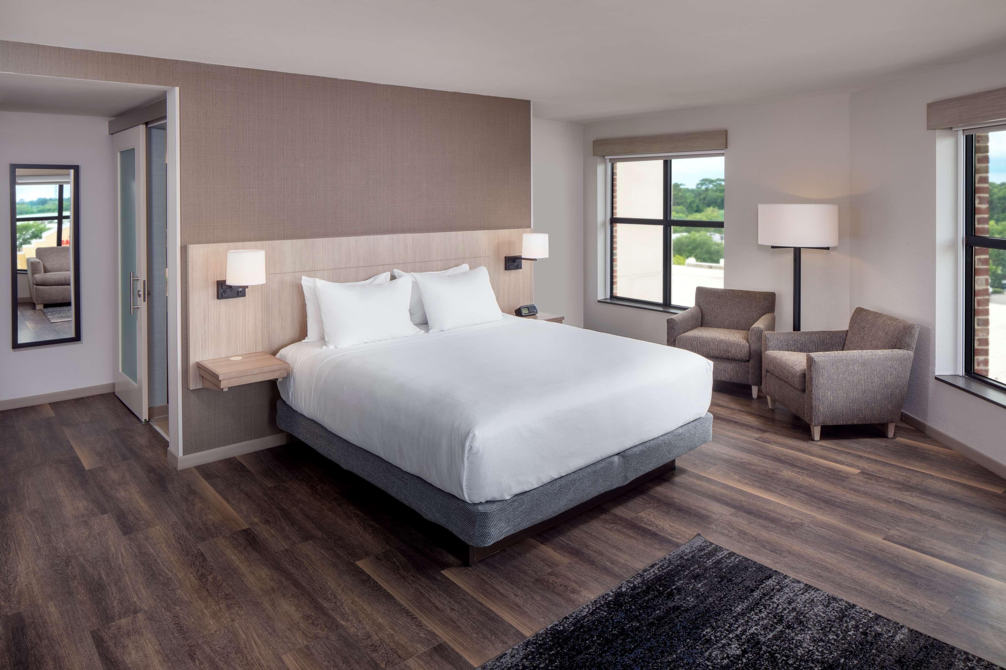 Corner King Room Sofa Bed
