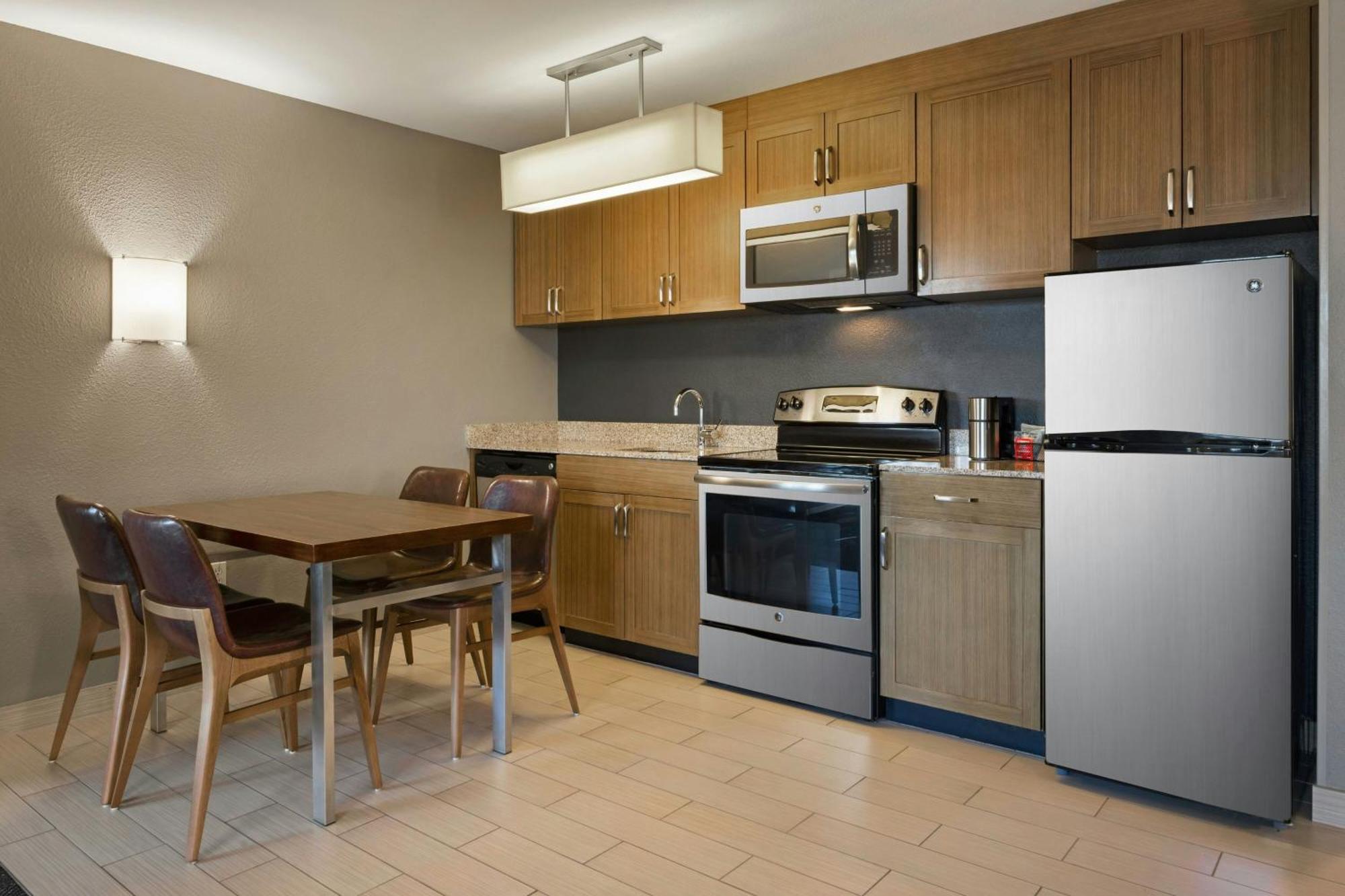 Suite 1 Chambre Lit King-Size avec Canapé-Lit - Non-Fumeurs