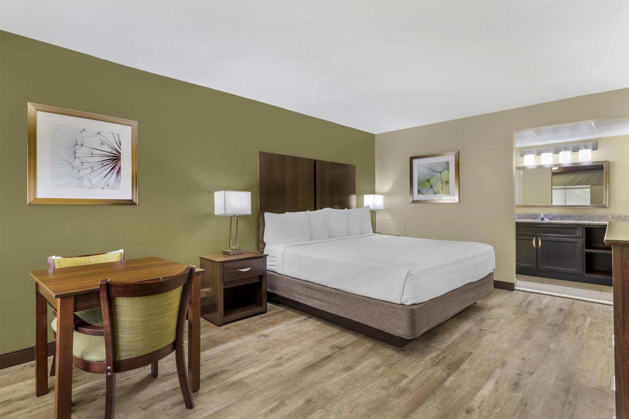 Quarto com Cama King-size - Não Fumantes