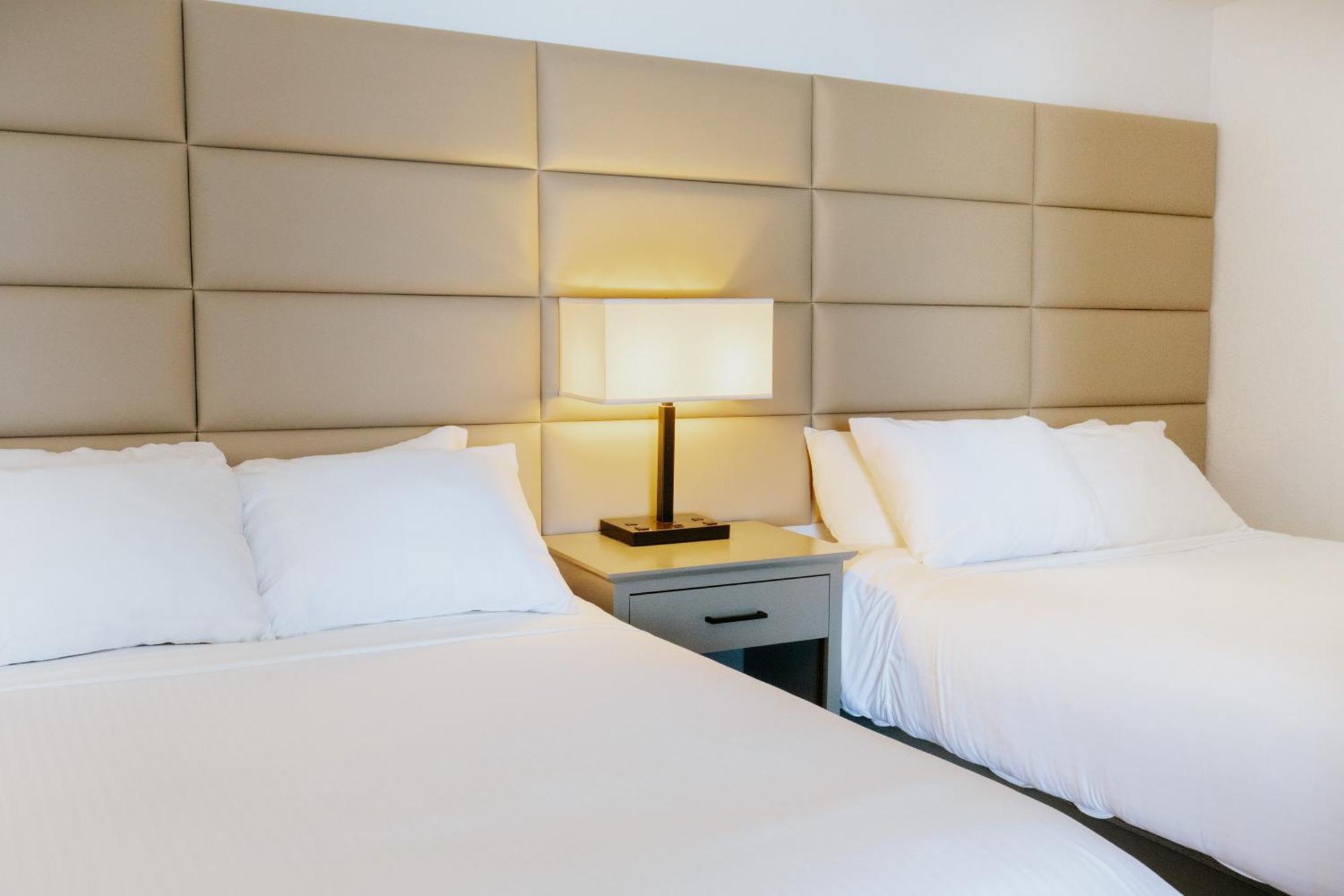 Double Room with Ocean View,1756502404:JPEG