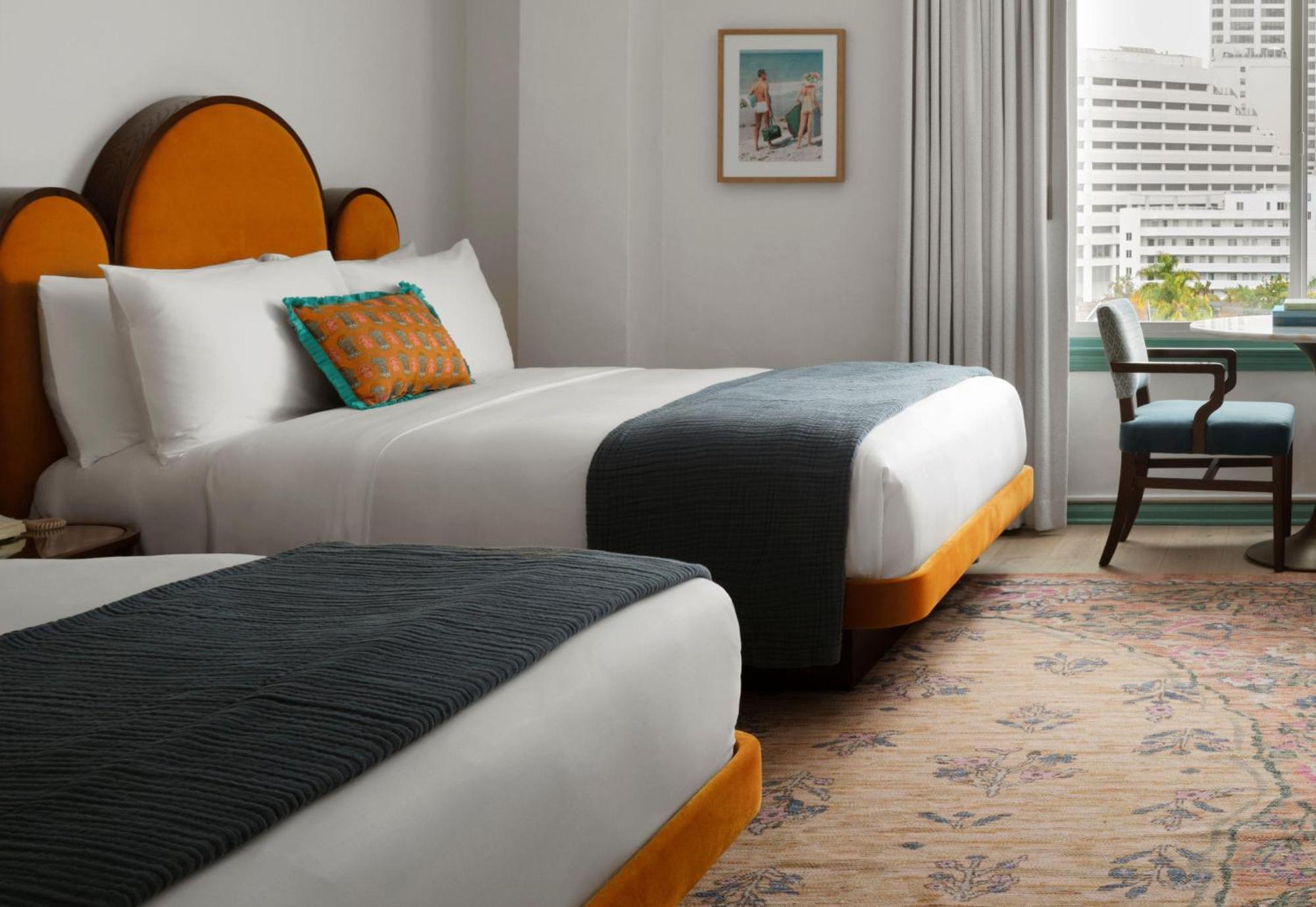 Queen Room with Two Queen Beds,1758290931:JPEG