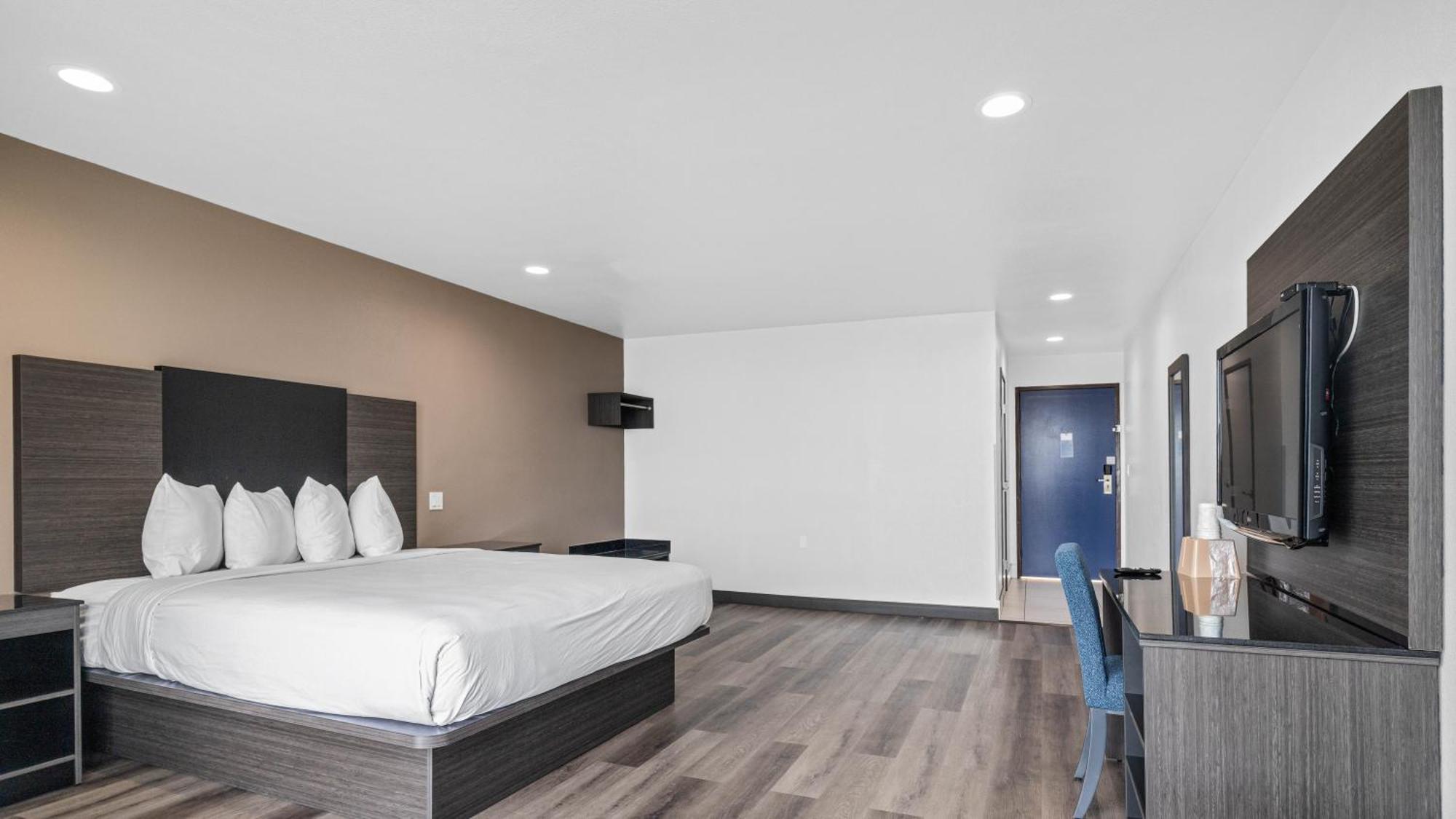 Chambre Lit King-Size - Accessible aux Personnes à Mobilité Réduite - Non-Fumeurs