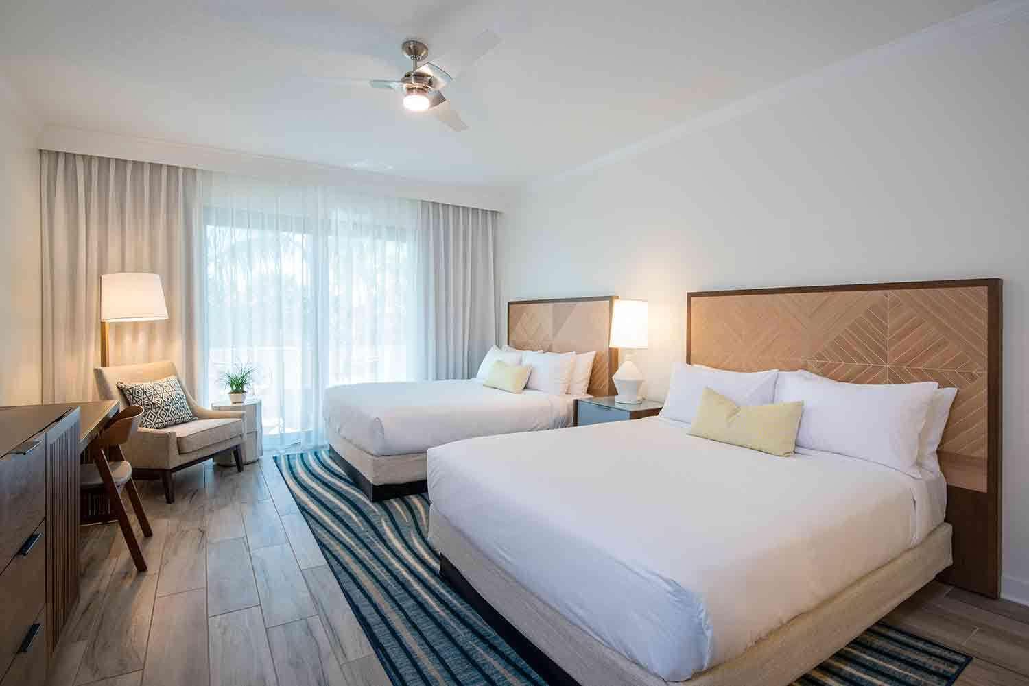 Kamer met 2 Queensize Bedden
