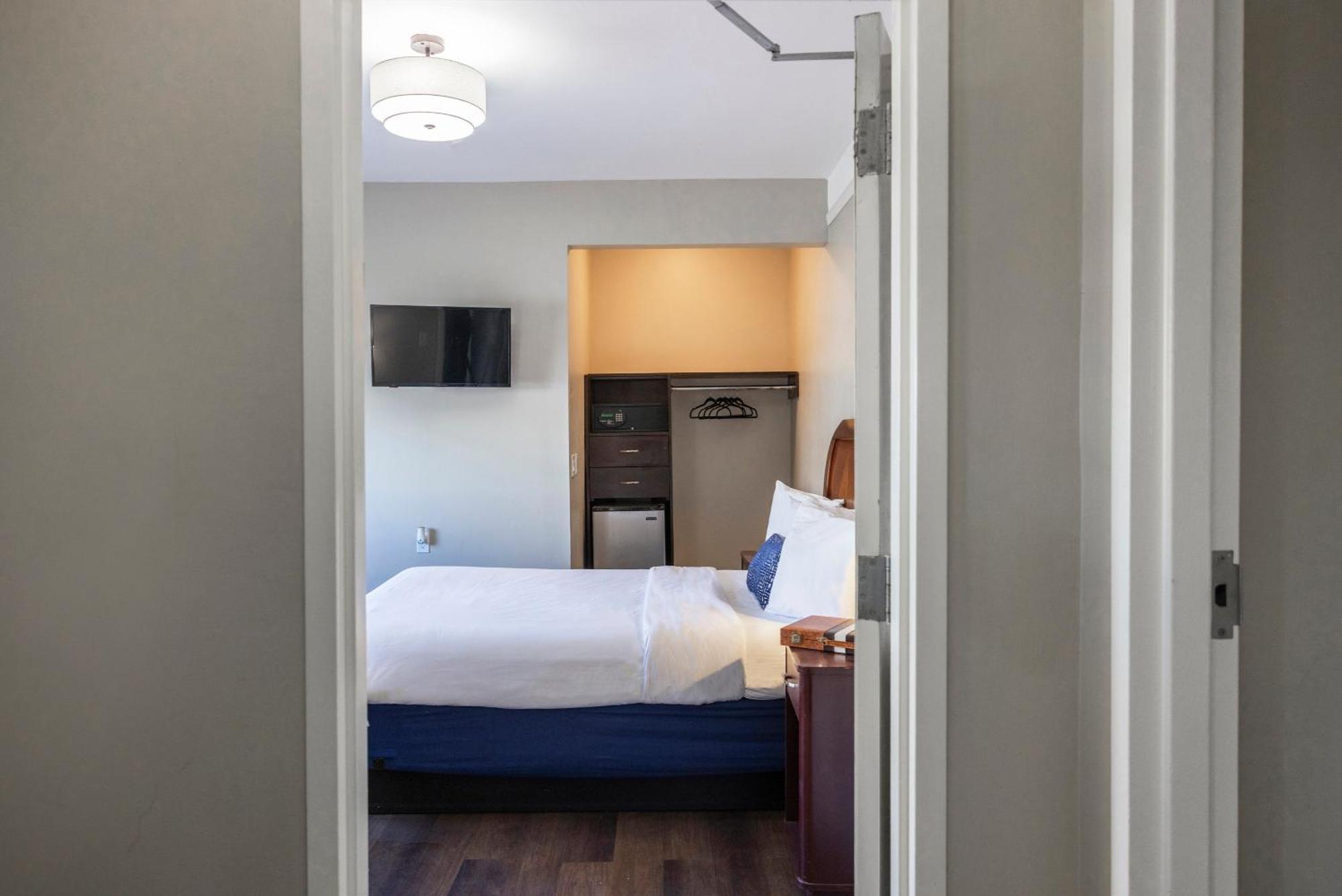 Superior Queen Room