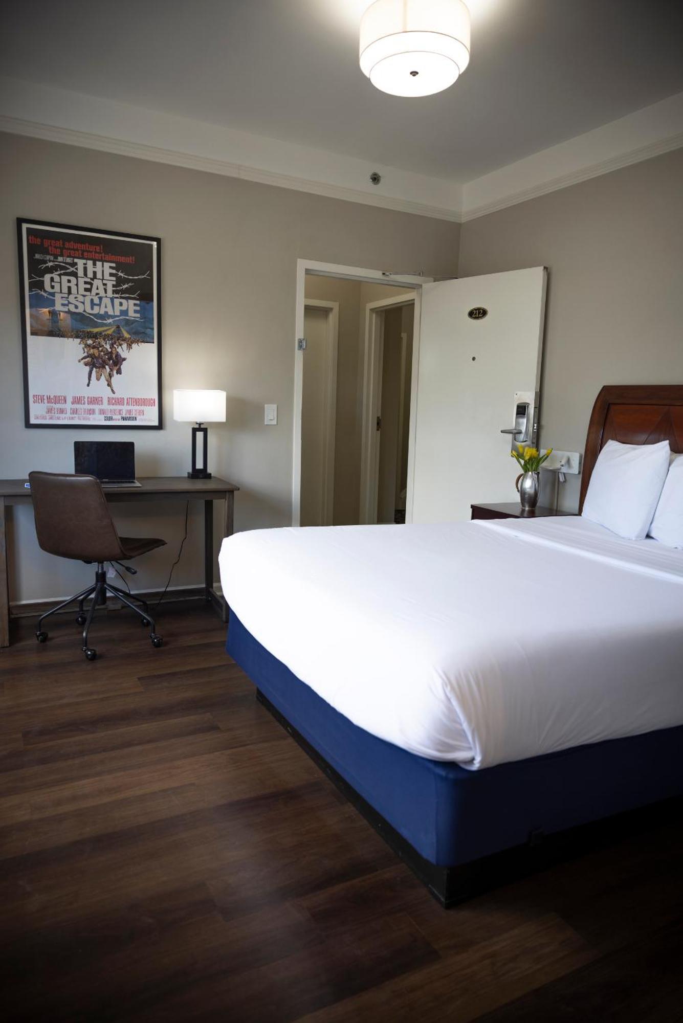 Superior Queen Room