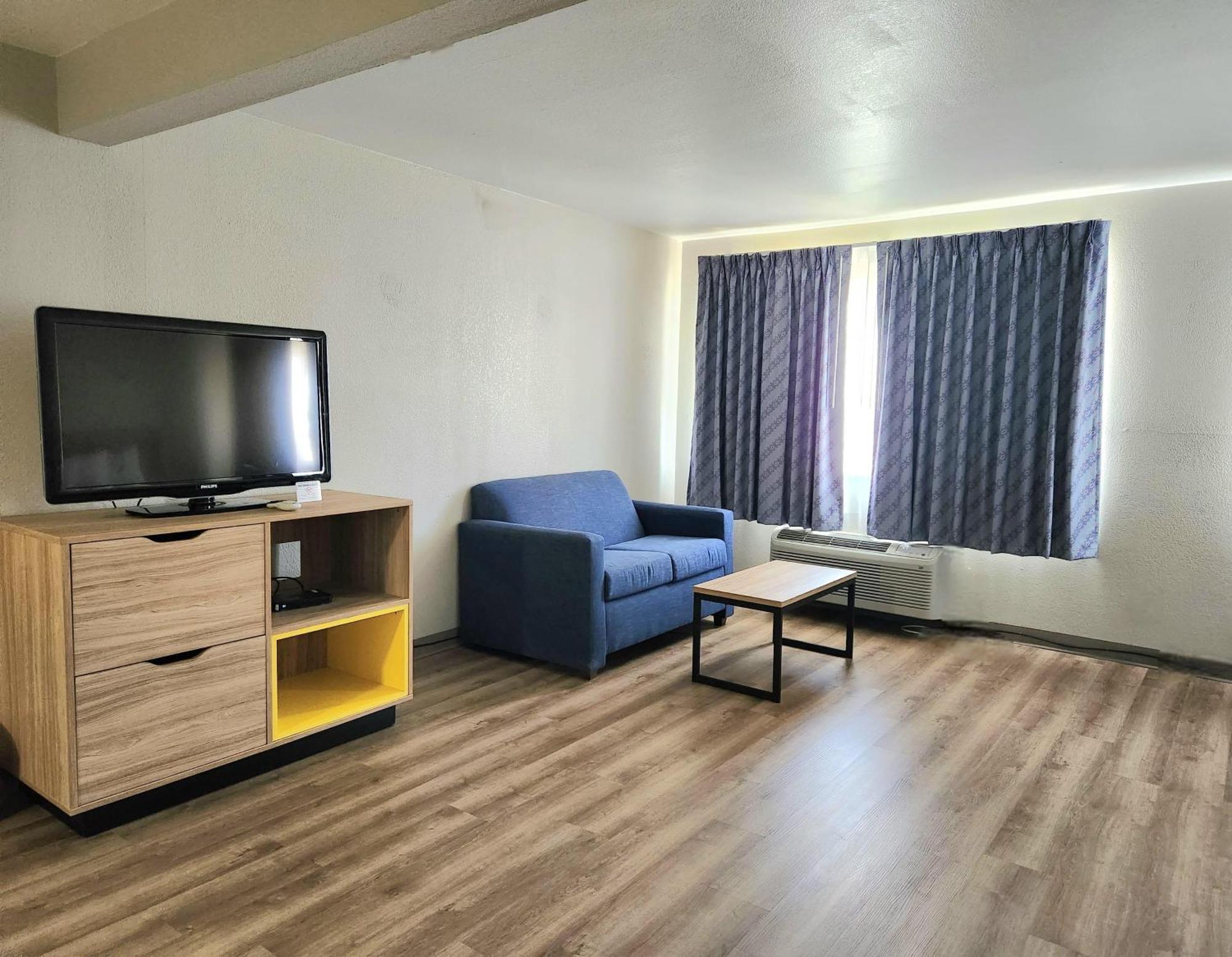 Suite Deluxe con cama grande - No fumadores