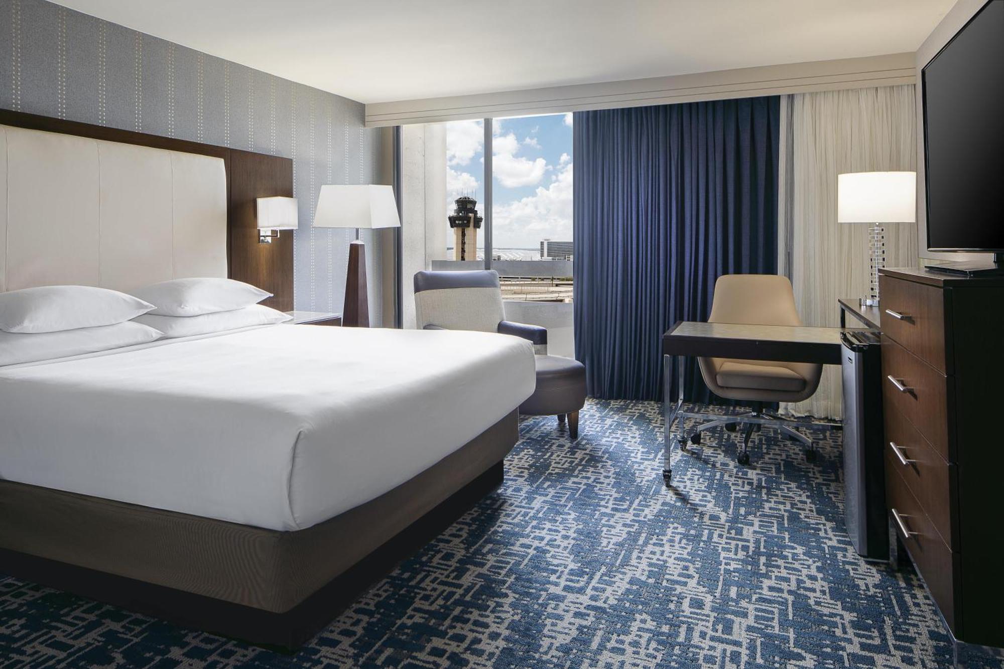 King Room Airport View