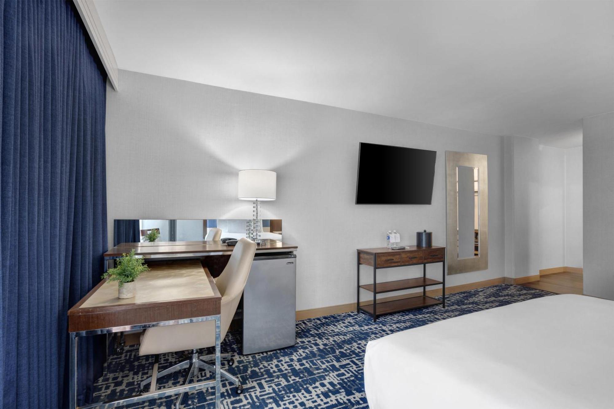 Queen Room Two Queen Beds