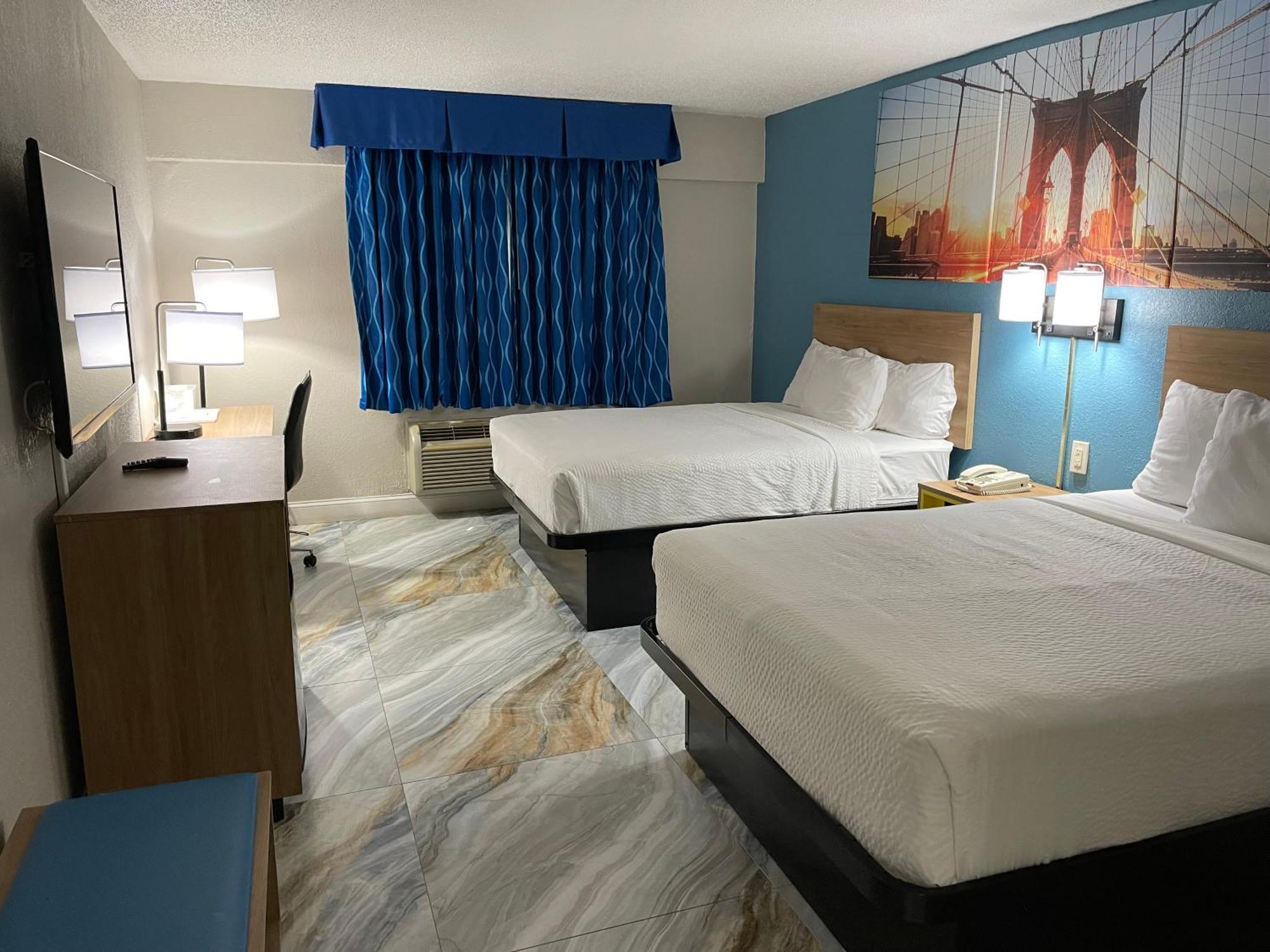 Double Room Two Double Beds Non-Smoking