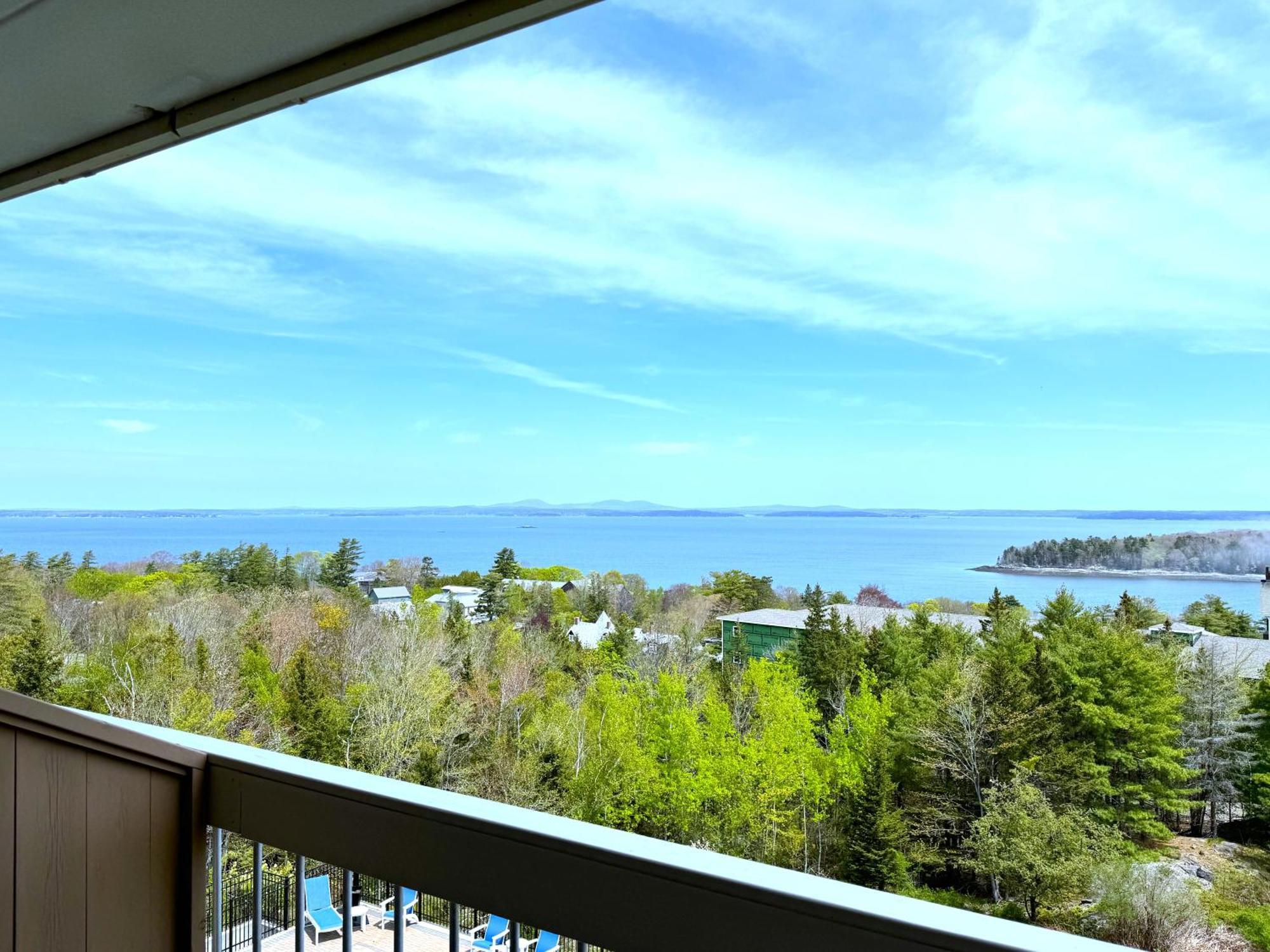 Family Room Ocean View Balcony 2 Queen Beds Sofa Bed 1st Floor NON-PET