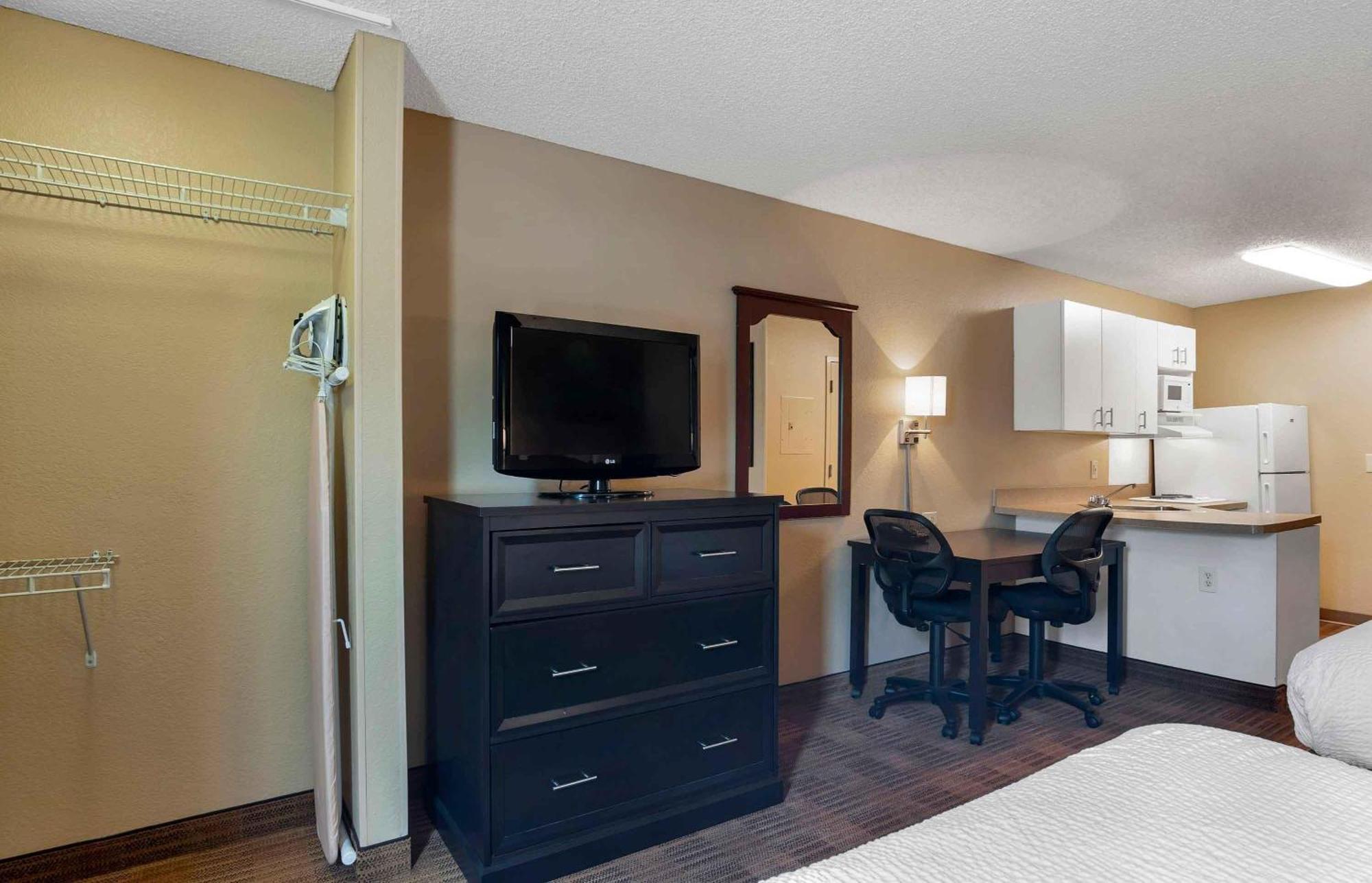 Studio 2 Double Beds Non-Smoking