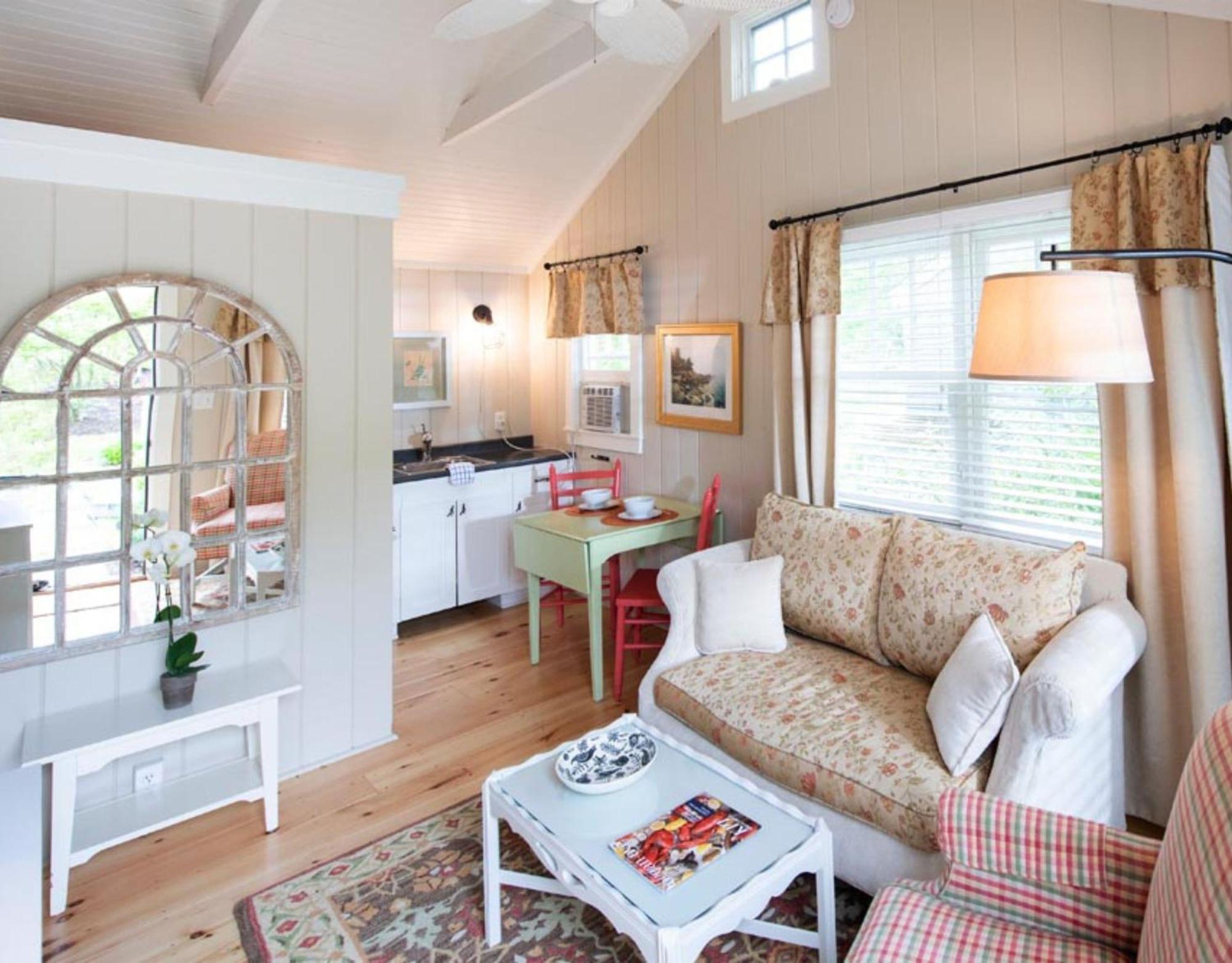 Sandpiper Cottage Garden View