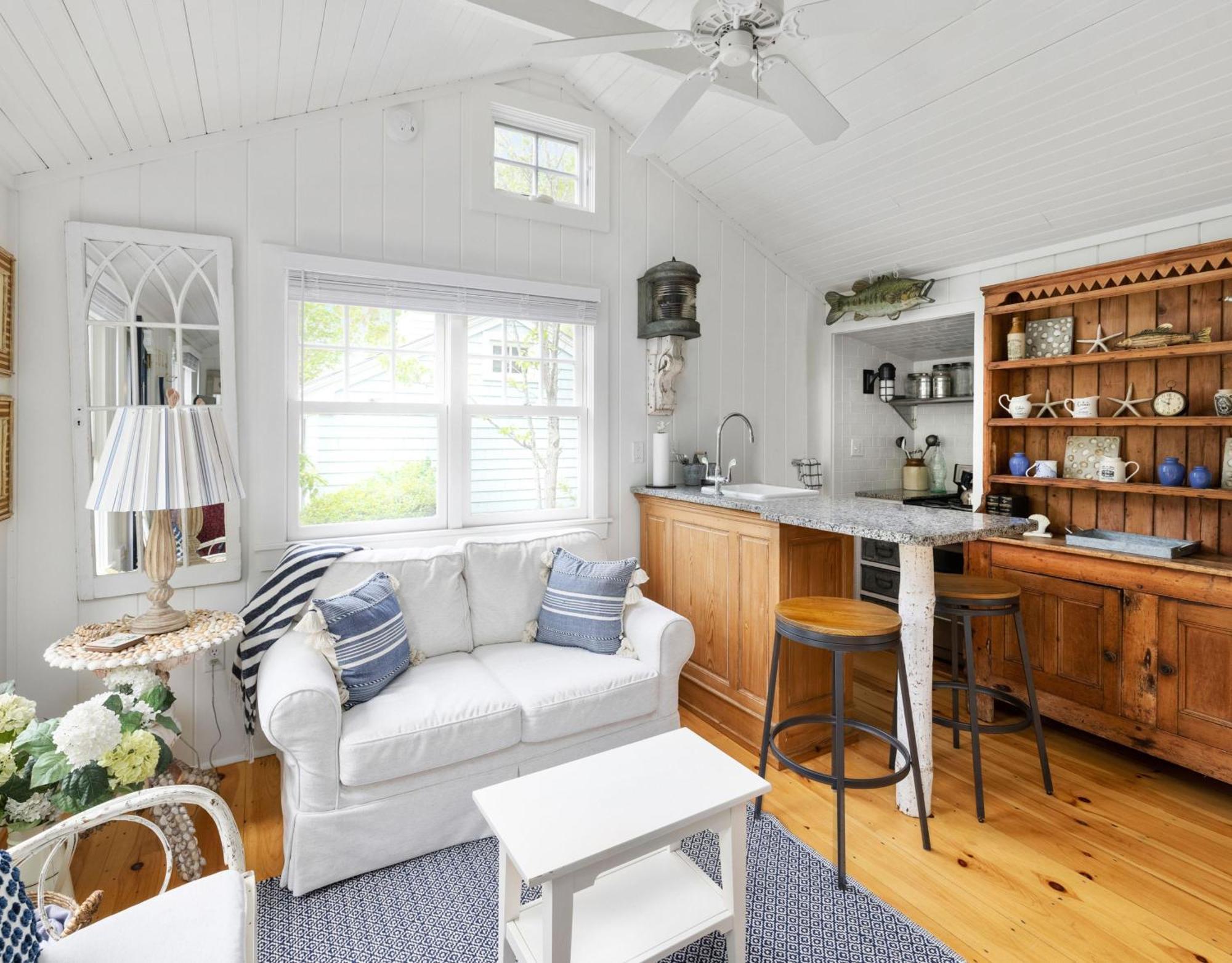 Sea Mist Cottage Cove View