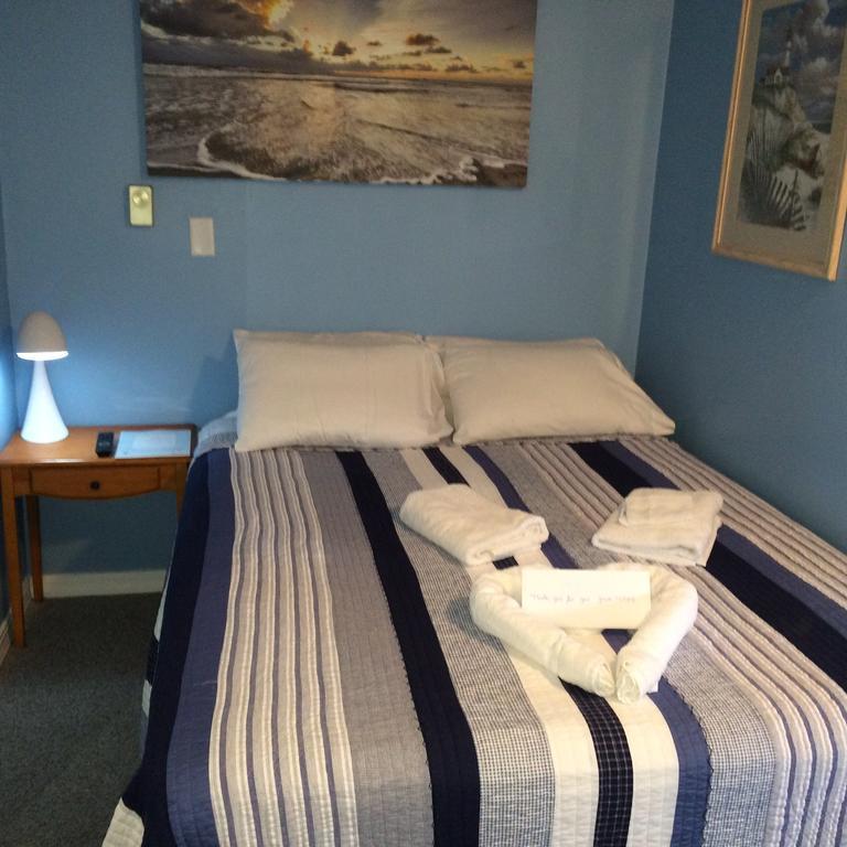 Queen Room 7,1588222261:JPEG