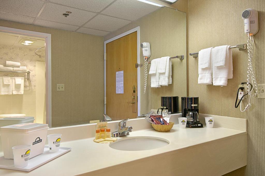 Standard Single Room Non-Smoking