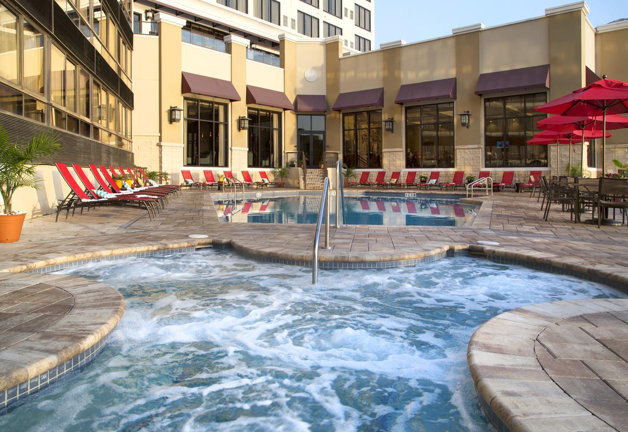 Luxury One-Bedroom Suite with Two Queen Beds City View (No Resort Fee),532037133:JPEG