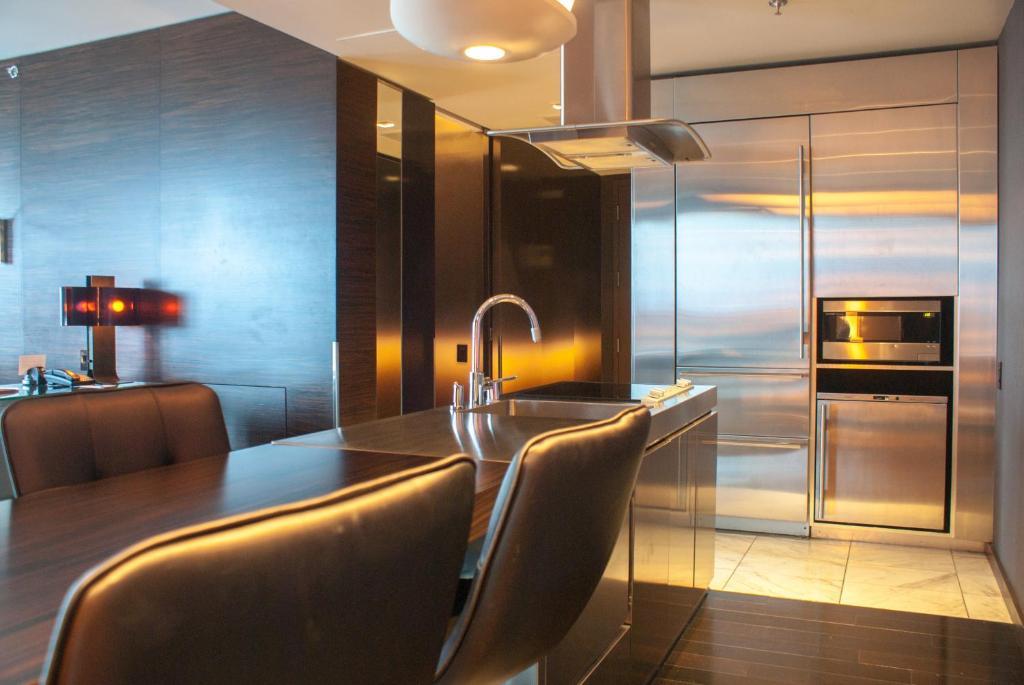 One-Bedroom Suite