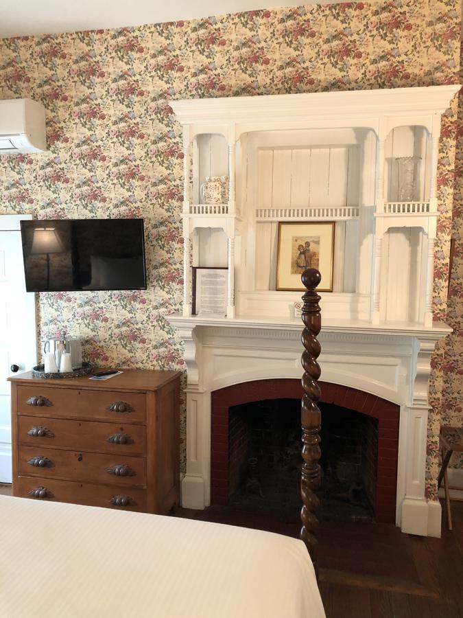 Queen Room,657210570:JPEG