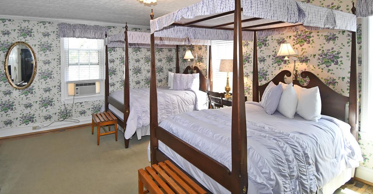 Double Room Two Double Beds