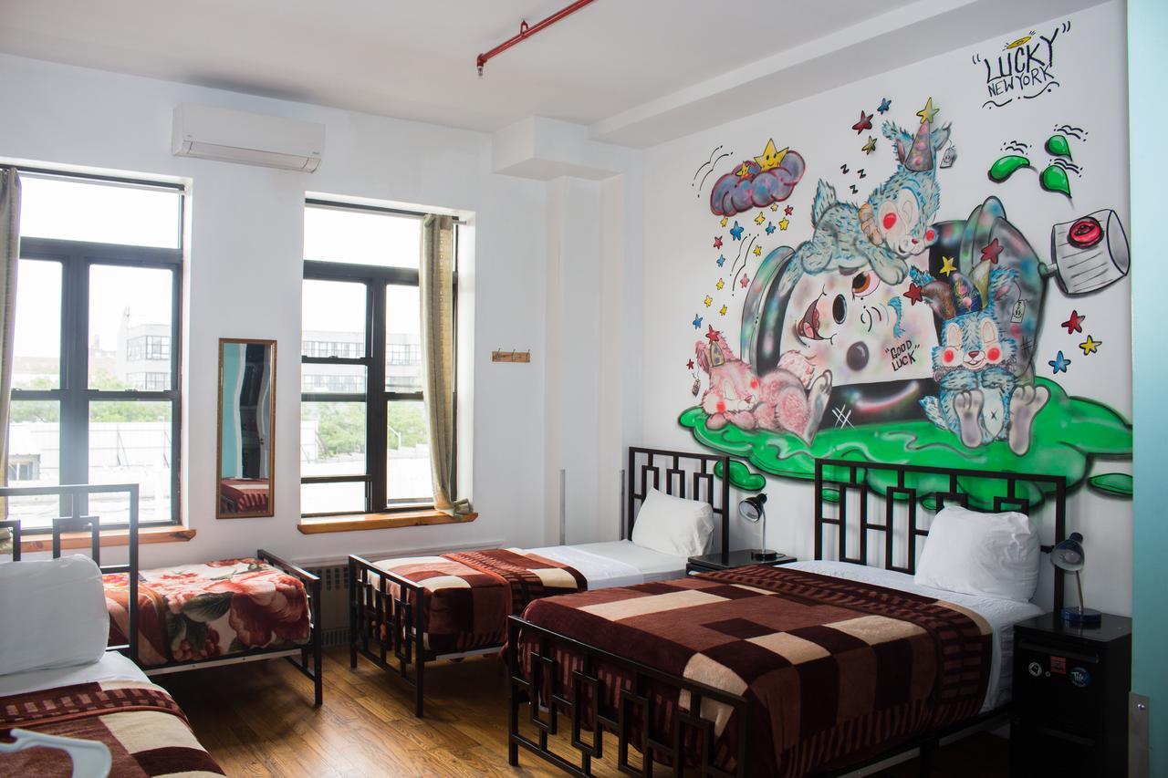 Lit Simple dans Dortoir Mixte de 4 Lits avec Salle de Bains Privative