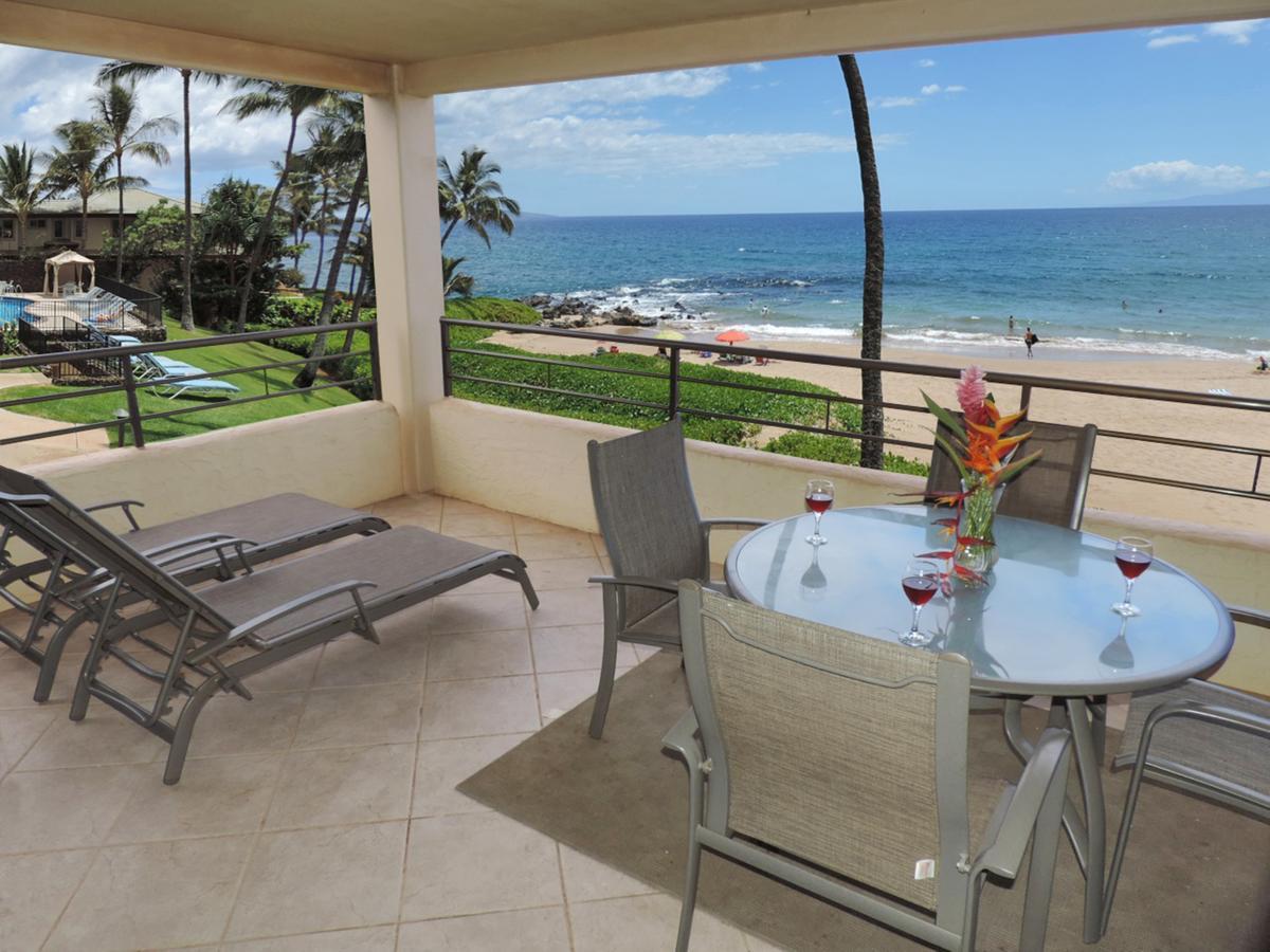 Apartment Pool View